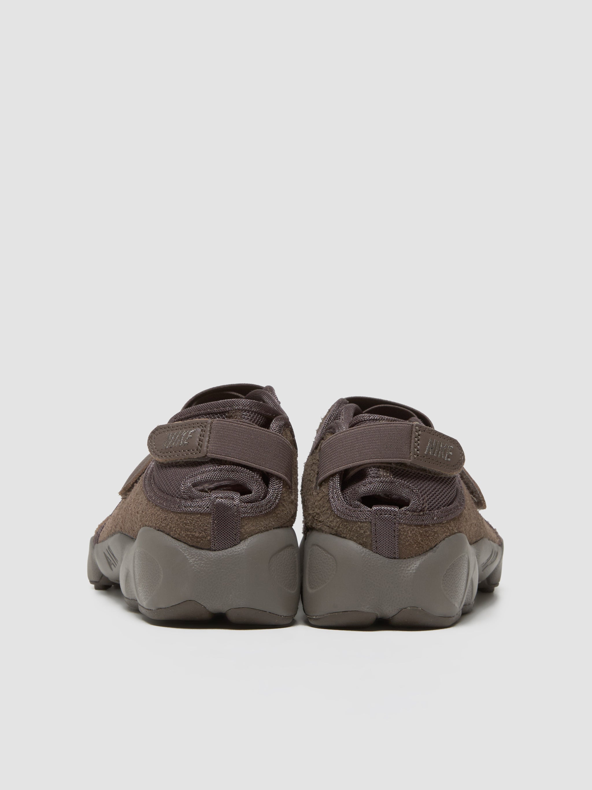 WMNS Air Rift Sneaker in Ironstone