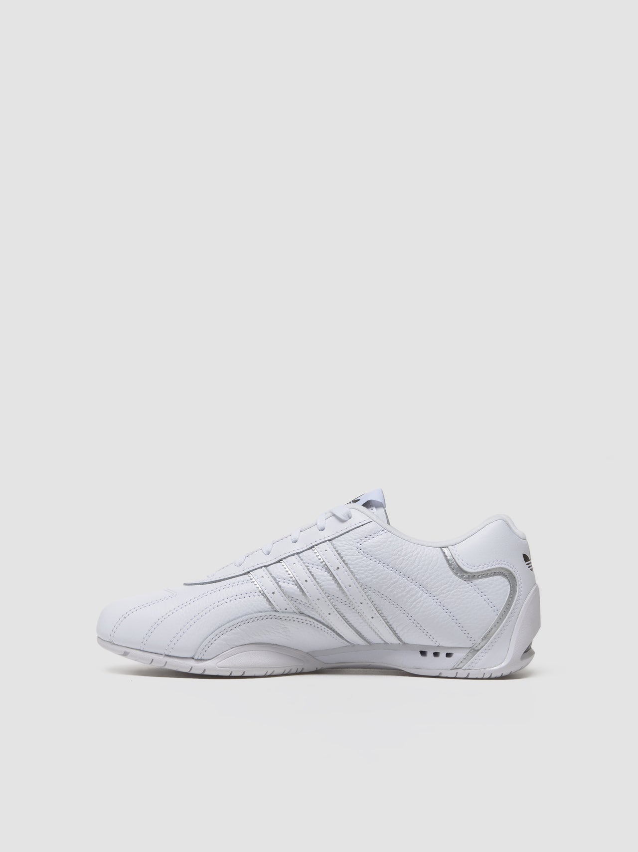 WMNS Adiracer LT Sneaker in Cloud White