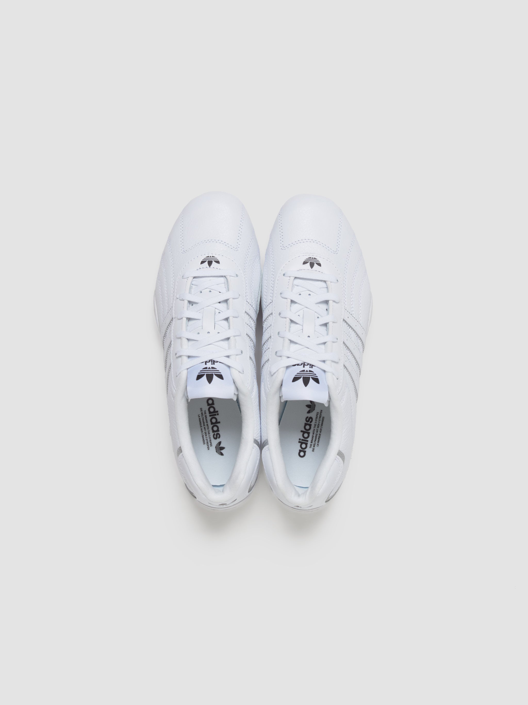 WMNS Adiracer LT Sneaker in Cloud White