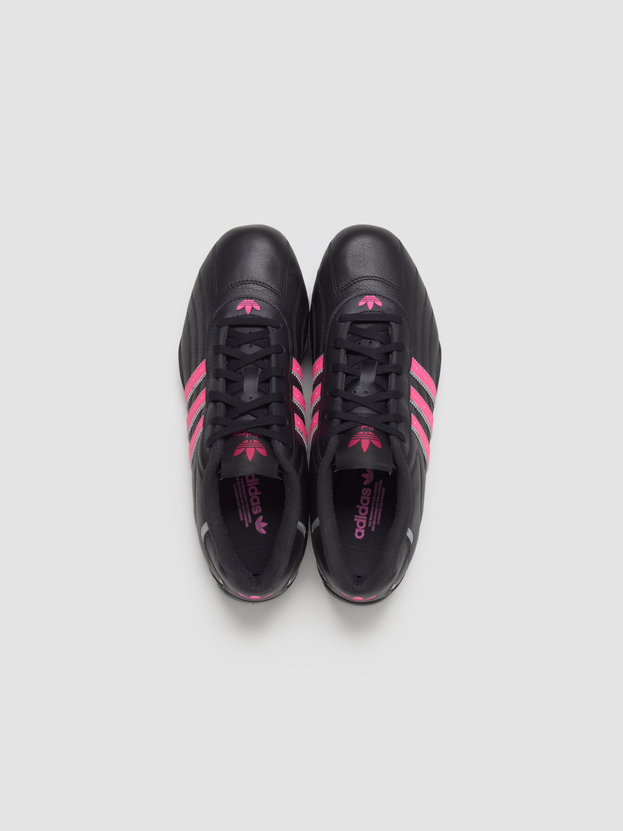 Adidas - WMNS Adiracer LT Sneaker in Core Black & Lucid Pink