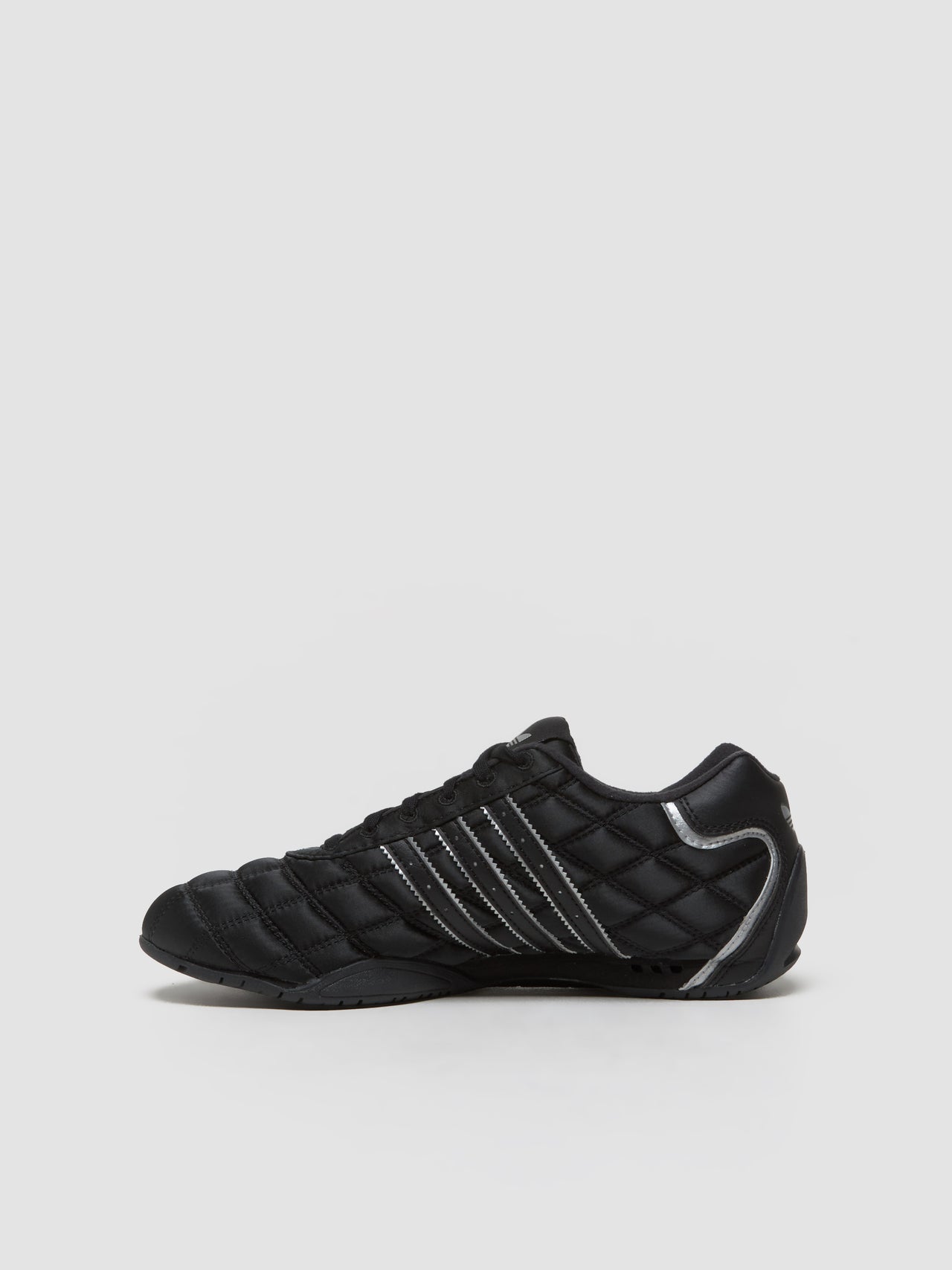 WMNS Adiracer LT Sneaker in Core Black & Silver Metallic