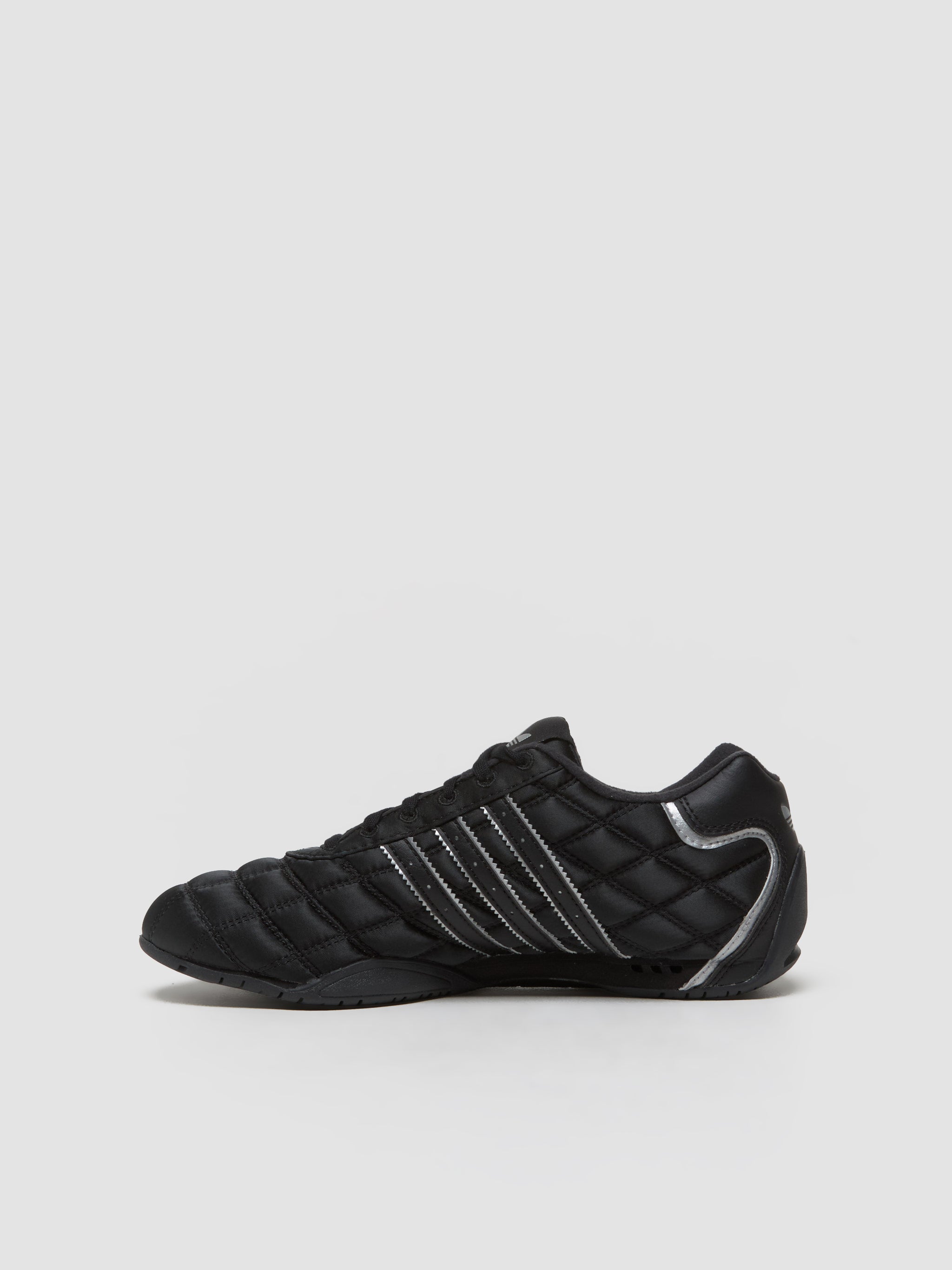 WMNS Adiracer LT Sneaker in Core Black & Silver Metallic