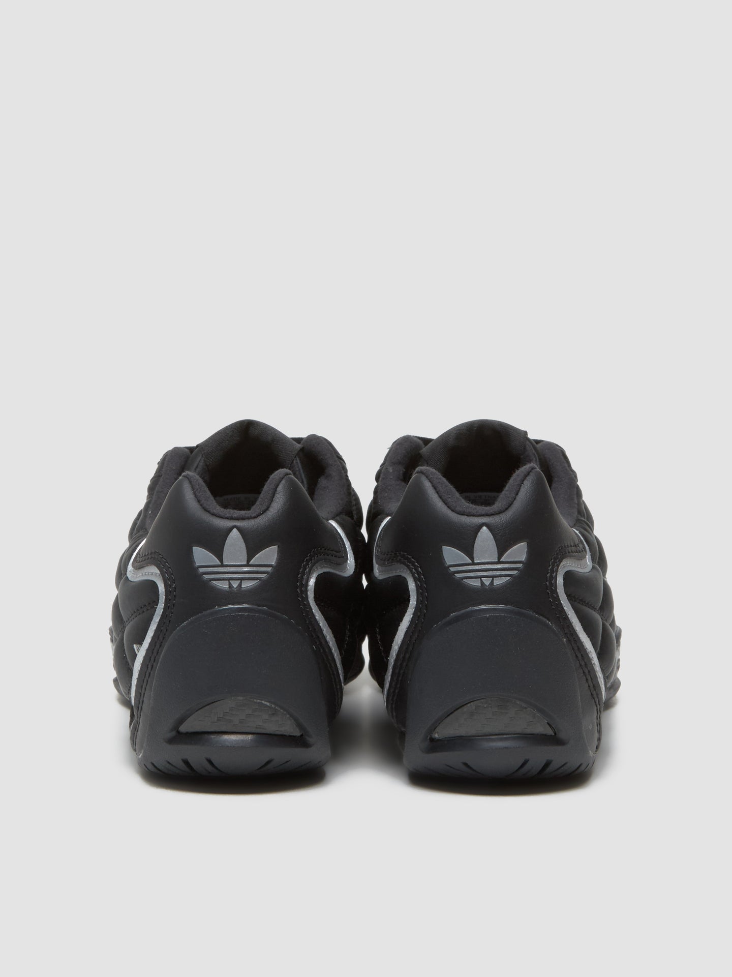 WMNS Adiracer LT Sneaker in Core Black & Silver Metallic