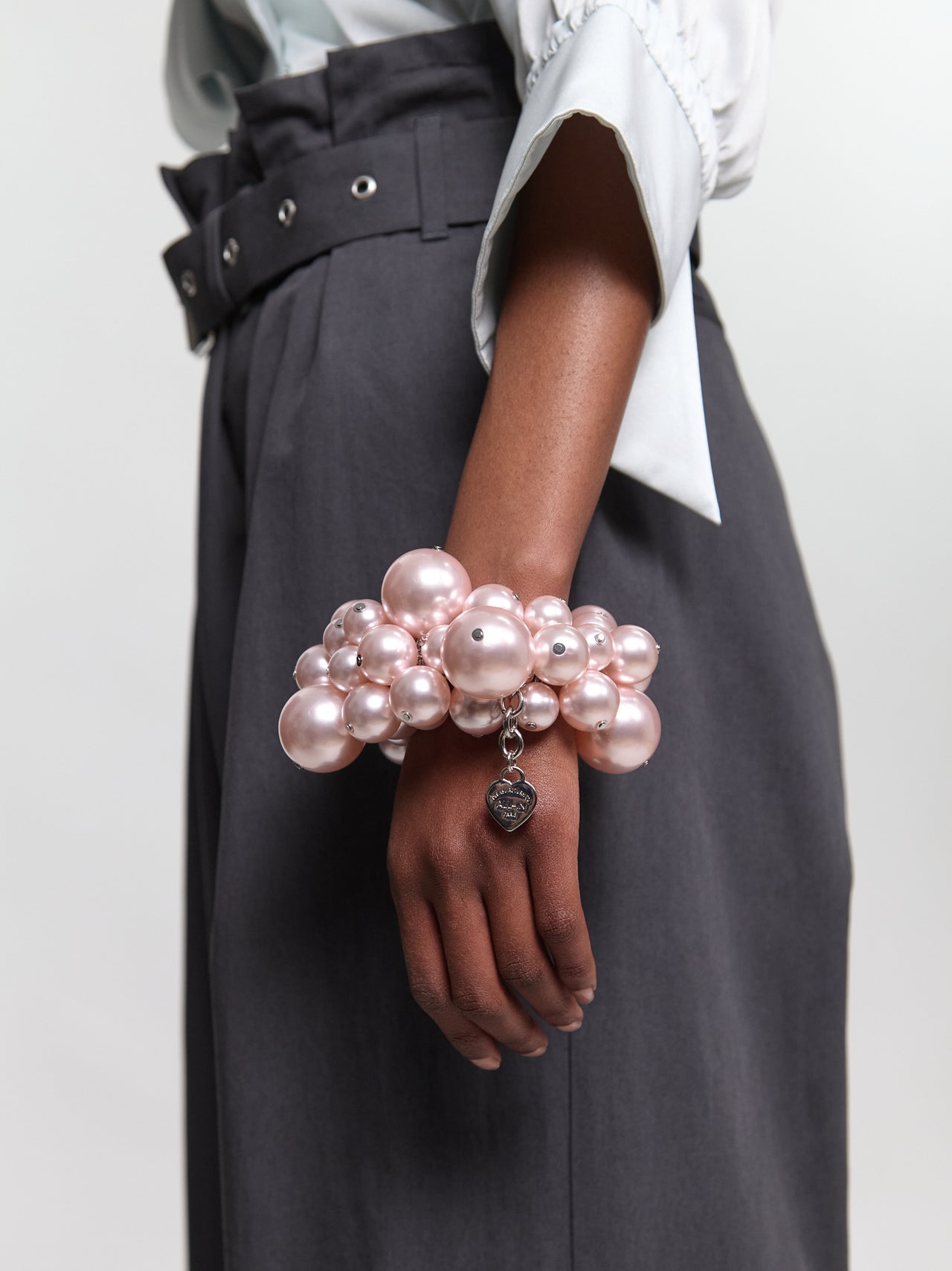 Puffed Pearl Bracelet in Pink