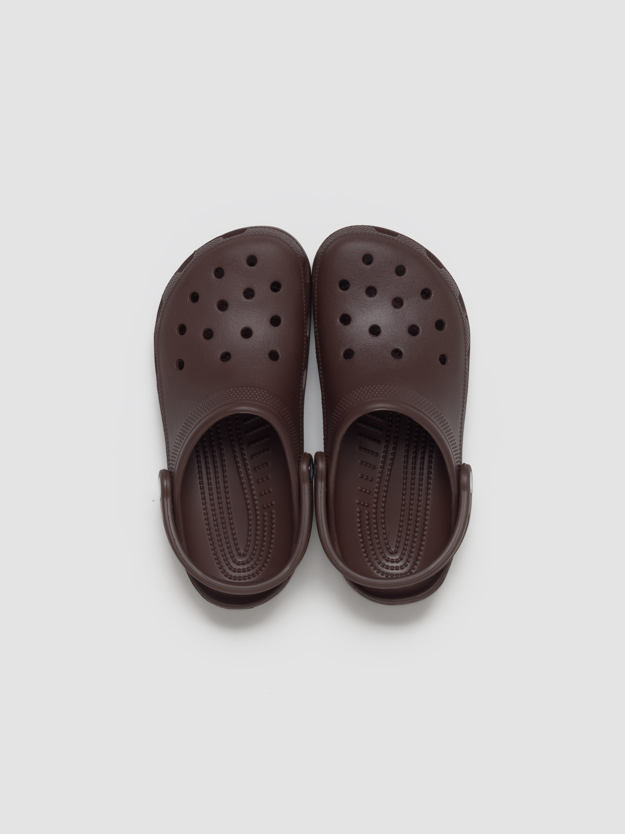 Classic Shoe in Coffee
