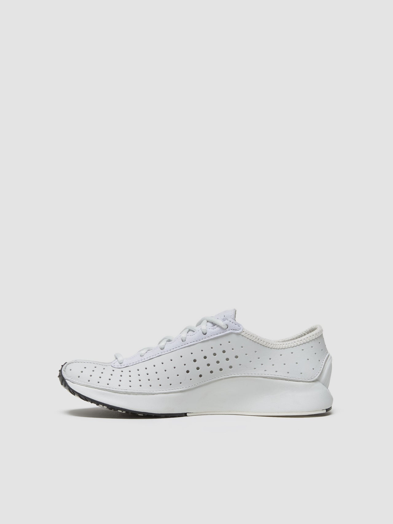 WMNS Air Superfly Sneaker in Summit White & Metallic Silver