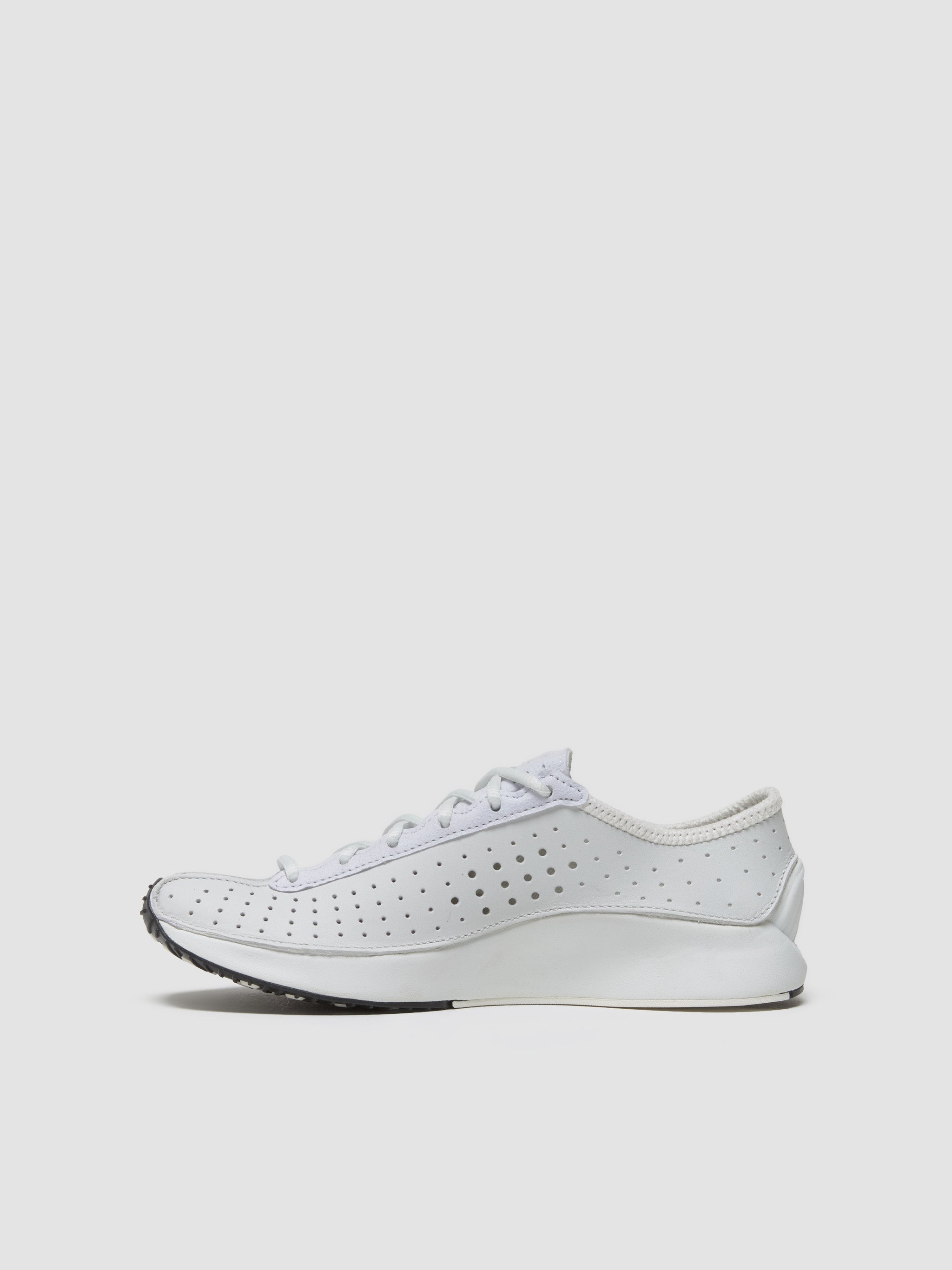 WMNS Air Superfly Sneaker in Summit White & Metallic Silver