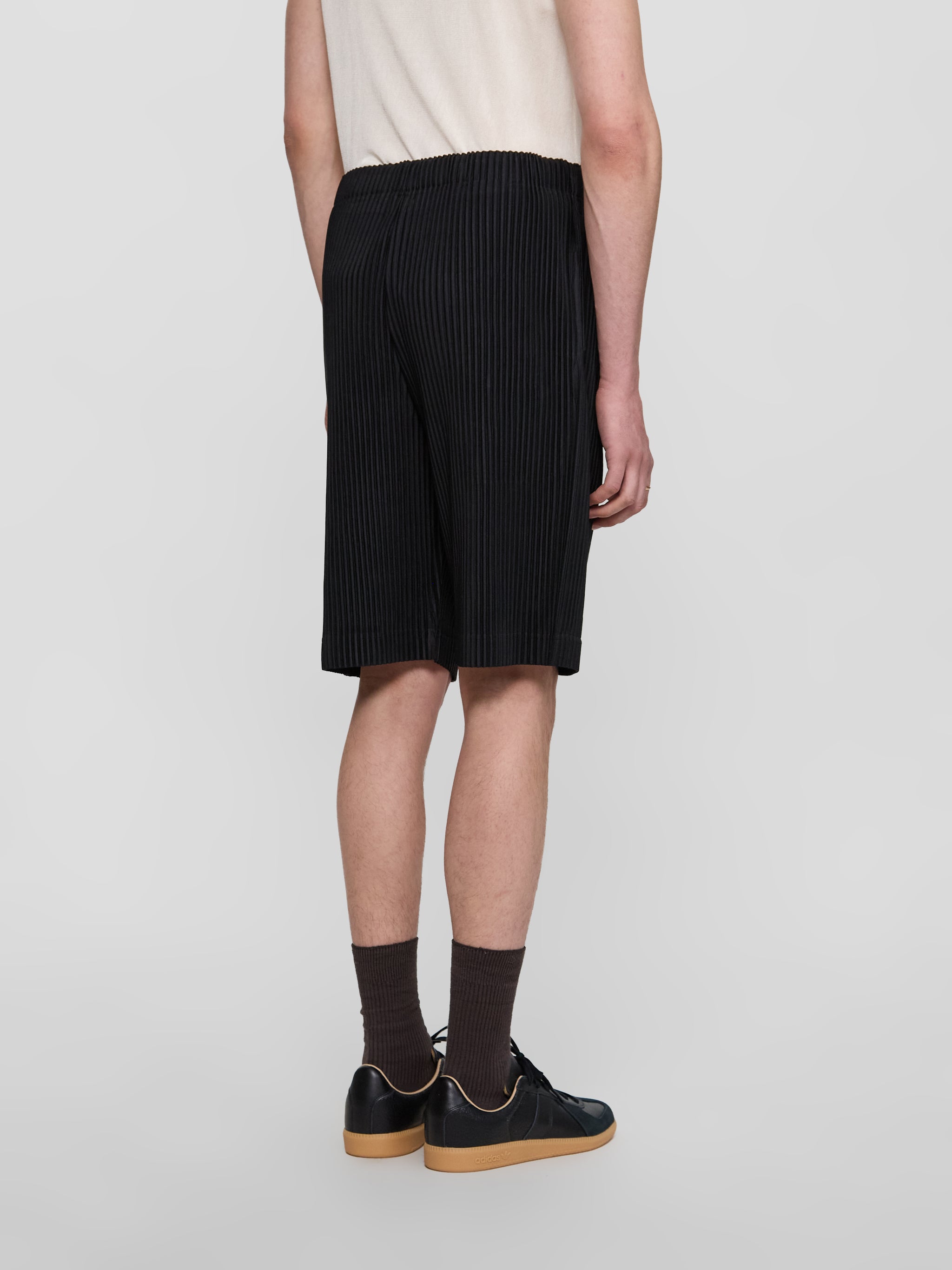 Pleated Bermuda Shorts in Black