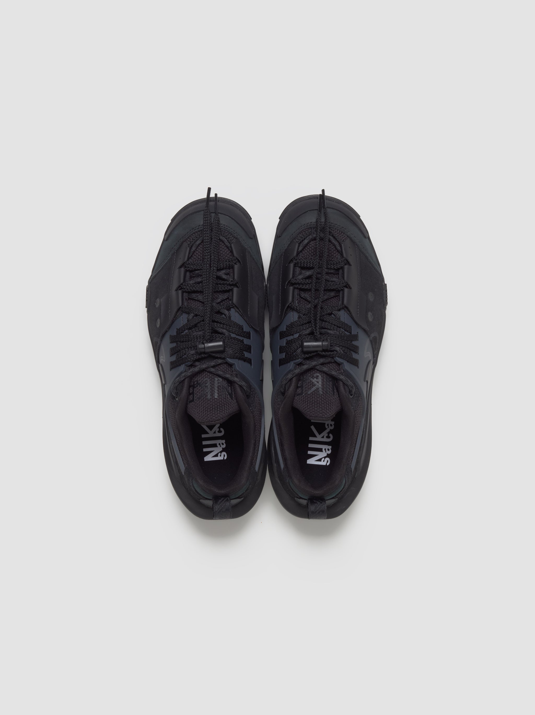 x Sacai Zegamadome Sneaker in Black