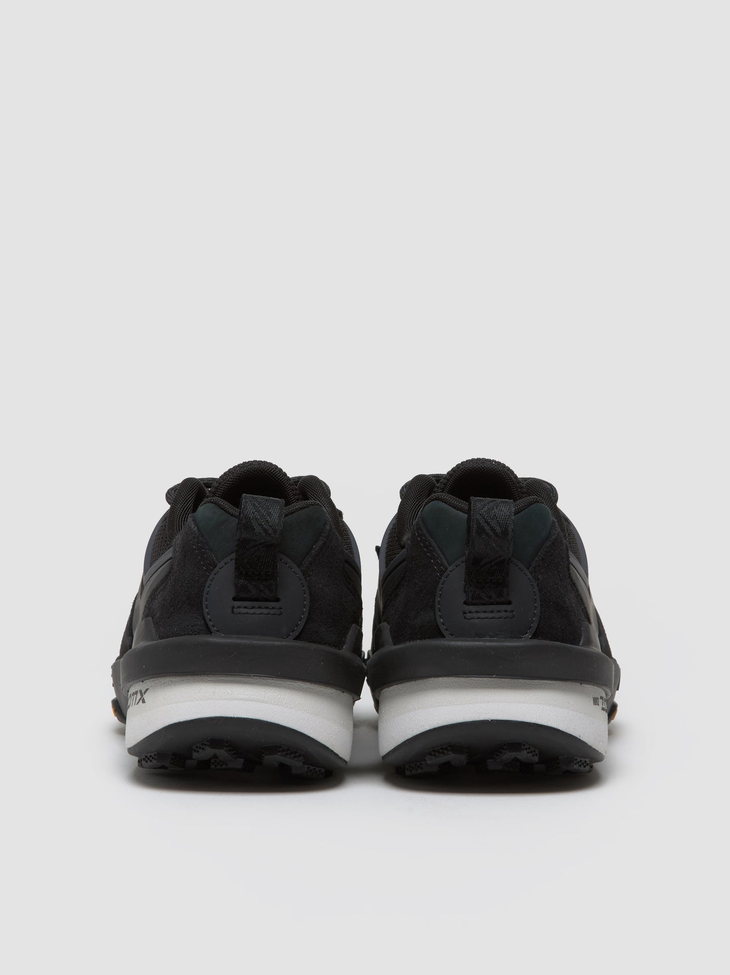x Sacai Zegamadome Sneaker in Black