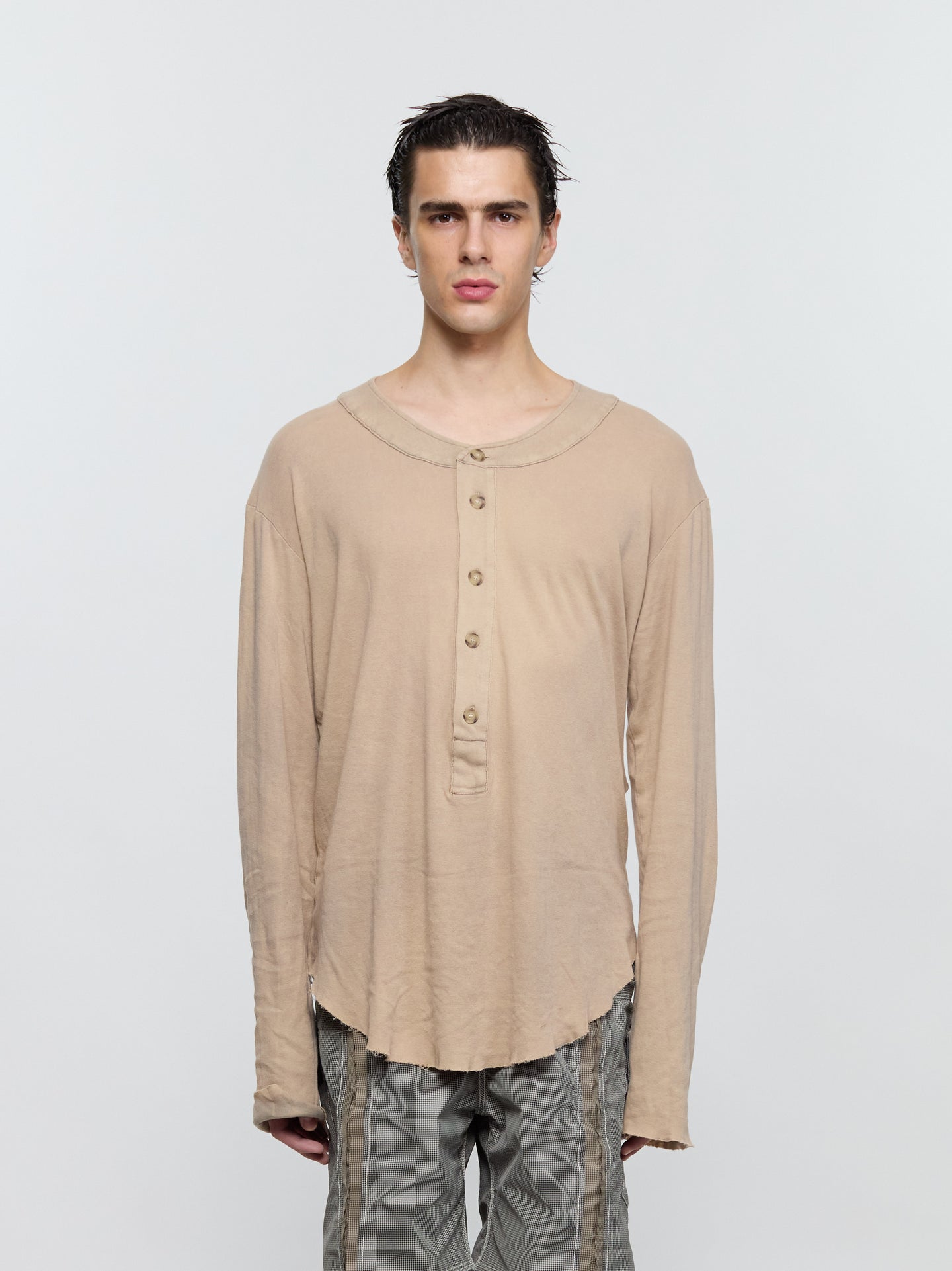 Pull-Me-Over Long Sleeved Henley in Washed Sand