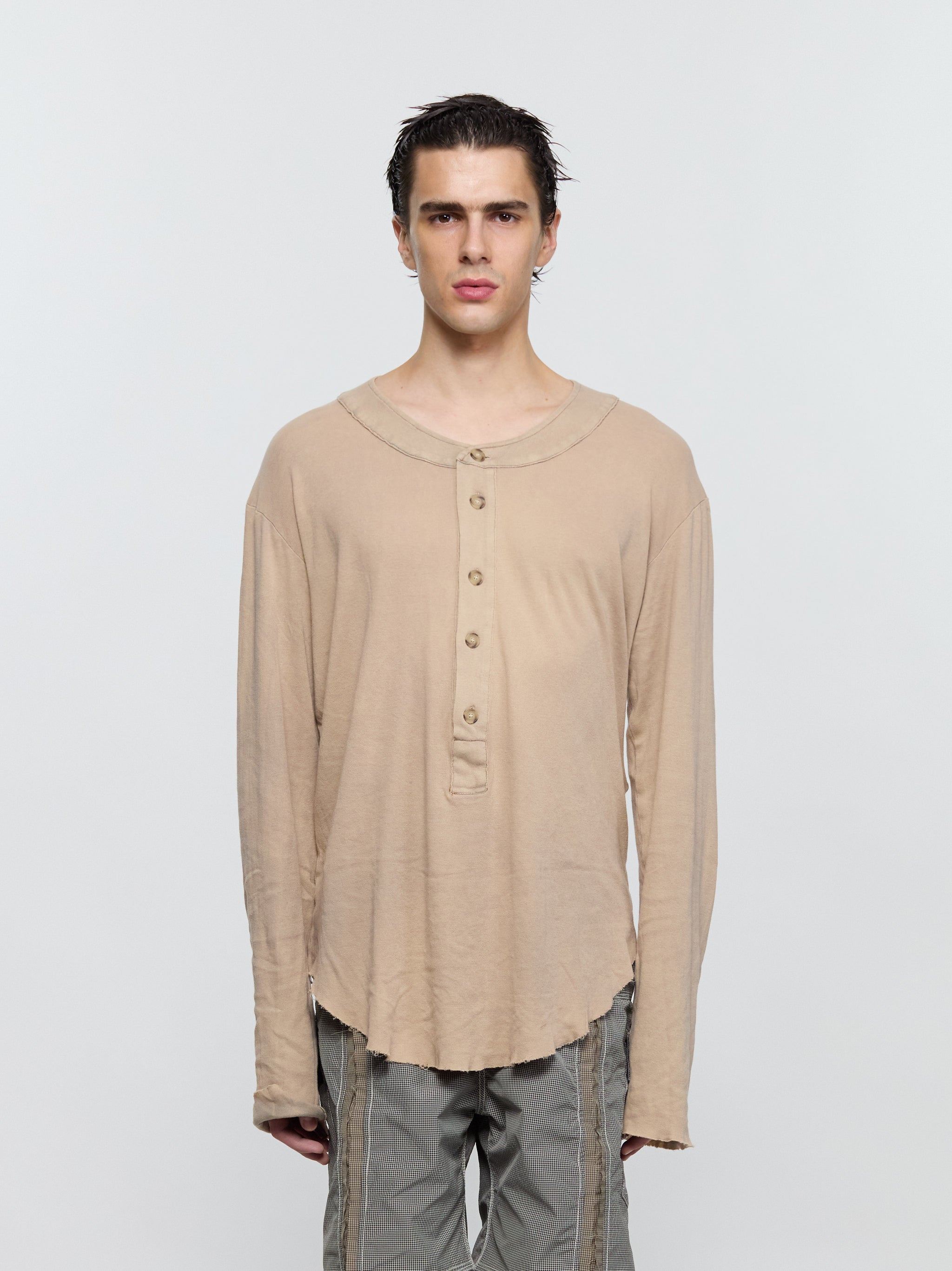 Pull-Me-Over Long Sleeved Henley in Washed Sand