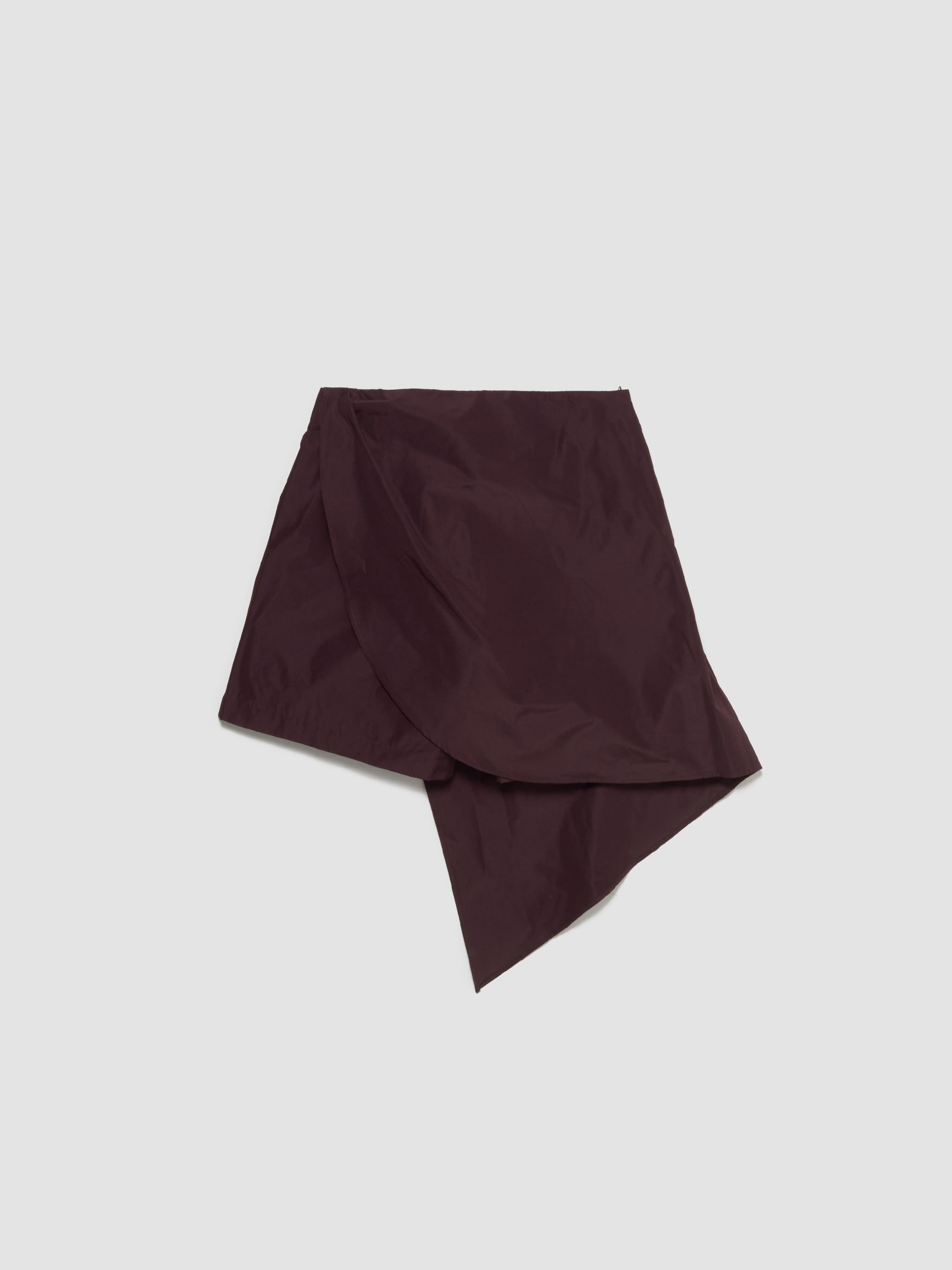 Charli Shorts in Burgundy