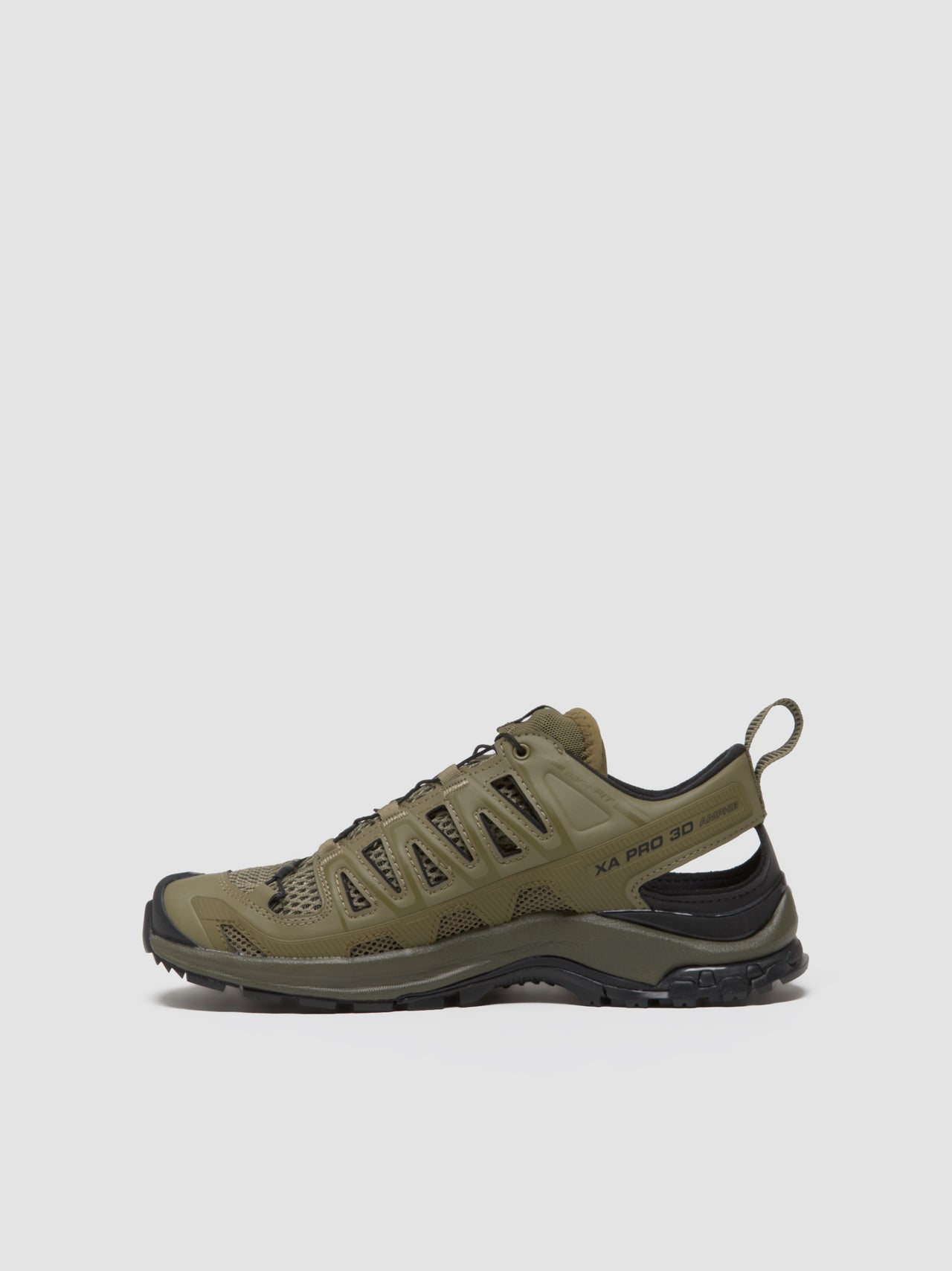 XA PRO 3D AMPHIB Sneaker in Aloe & Martini Olive