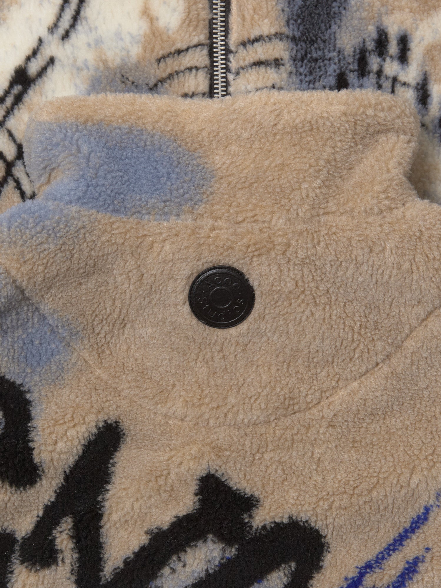 Zip-Up Fleece Jacket in Beige
