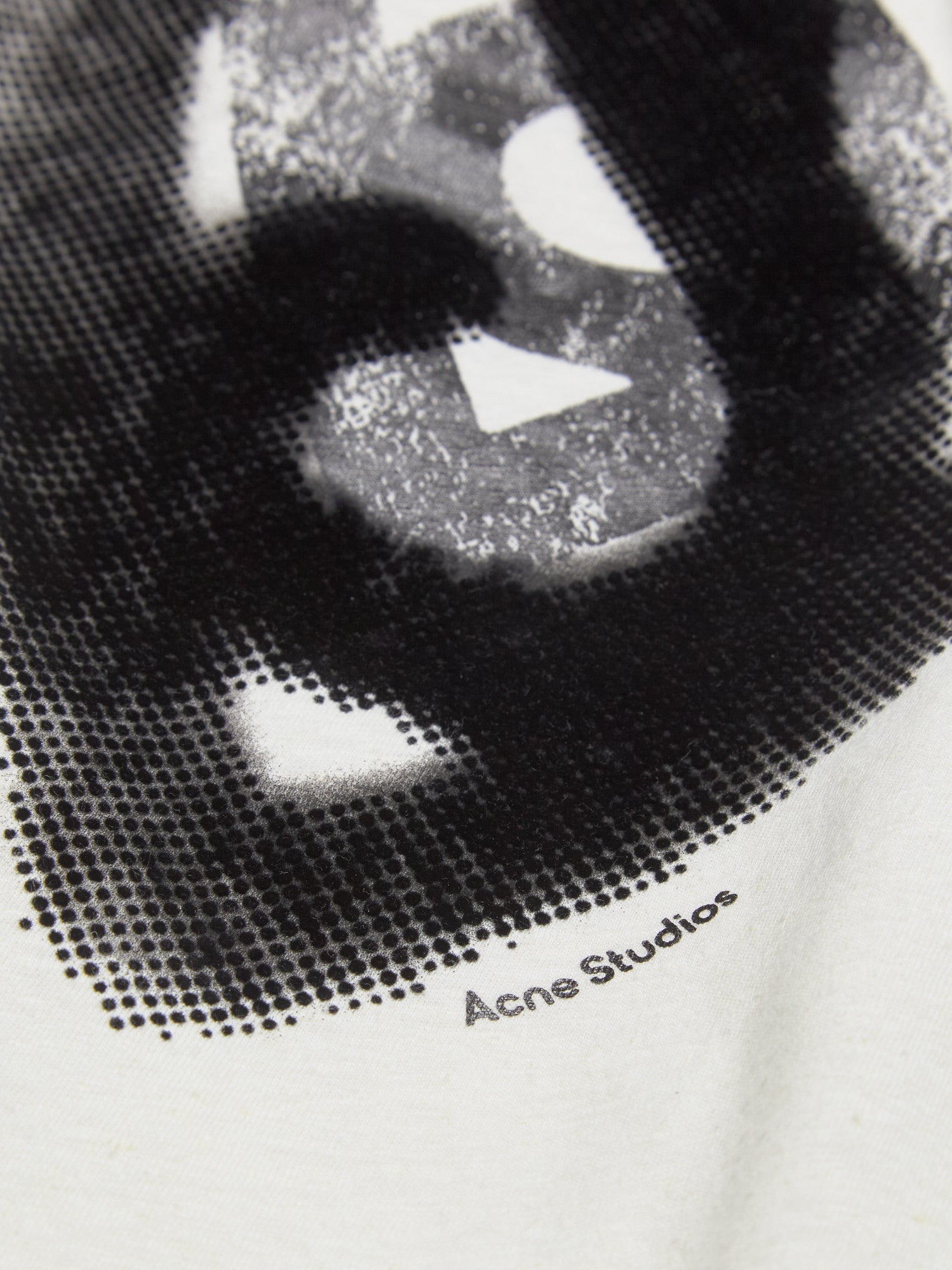Long Sleeve T-Shirt in Optic White