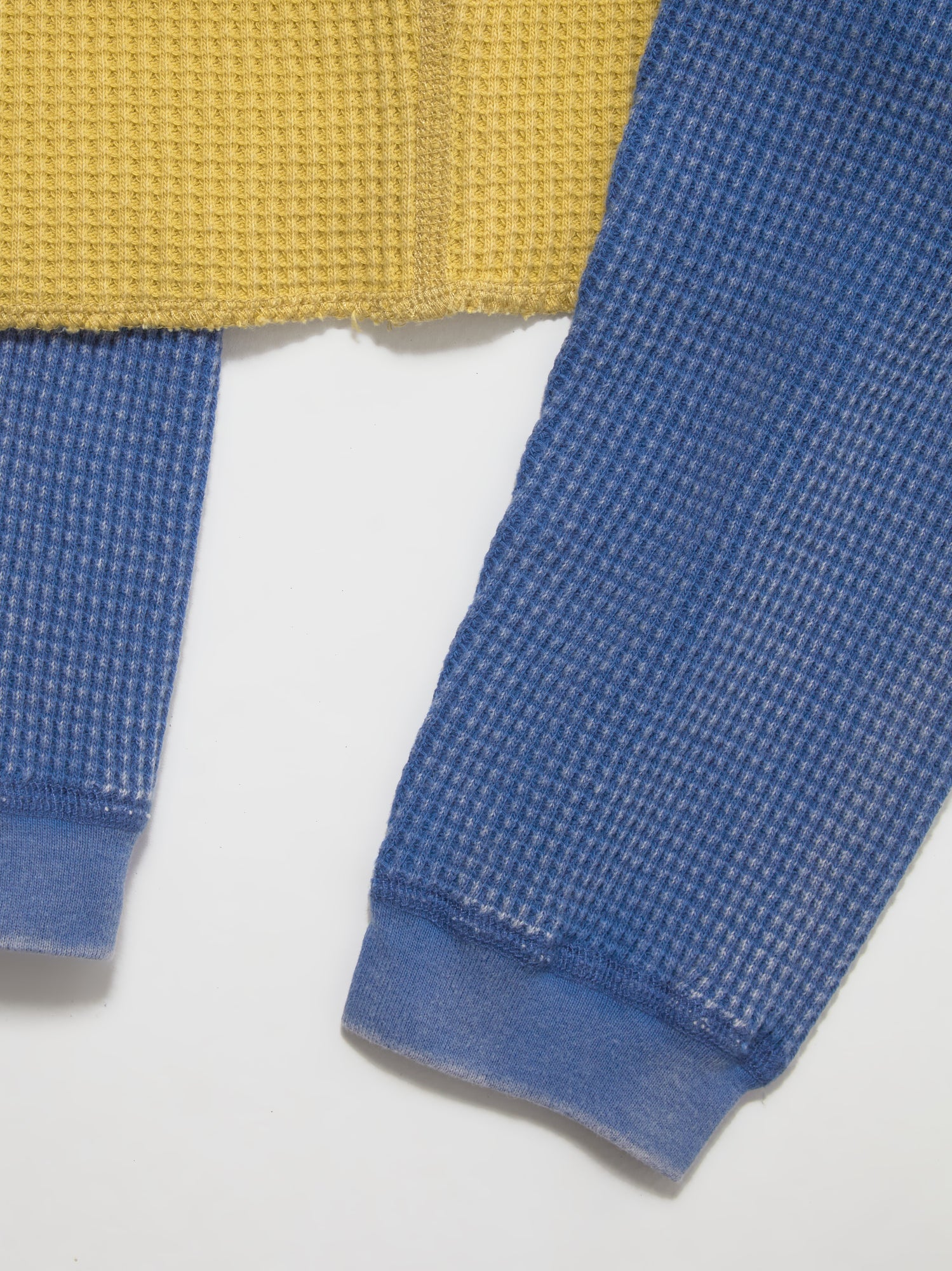Raglan Thermal 2-Tone Knit Sweater in Yellow