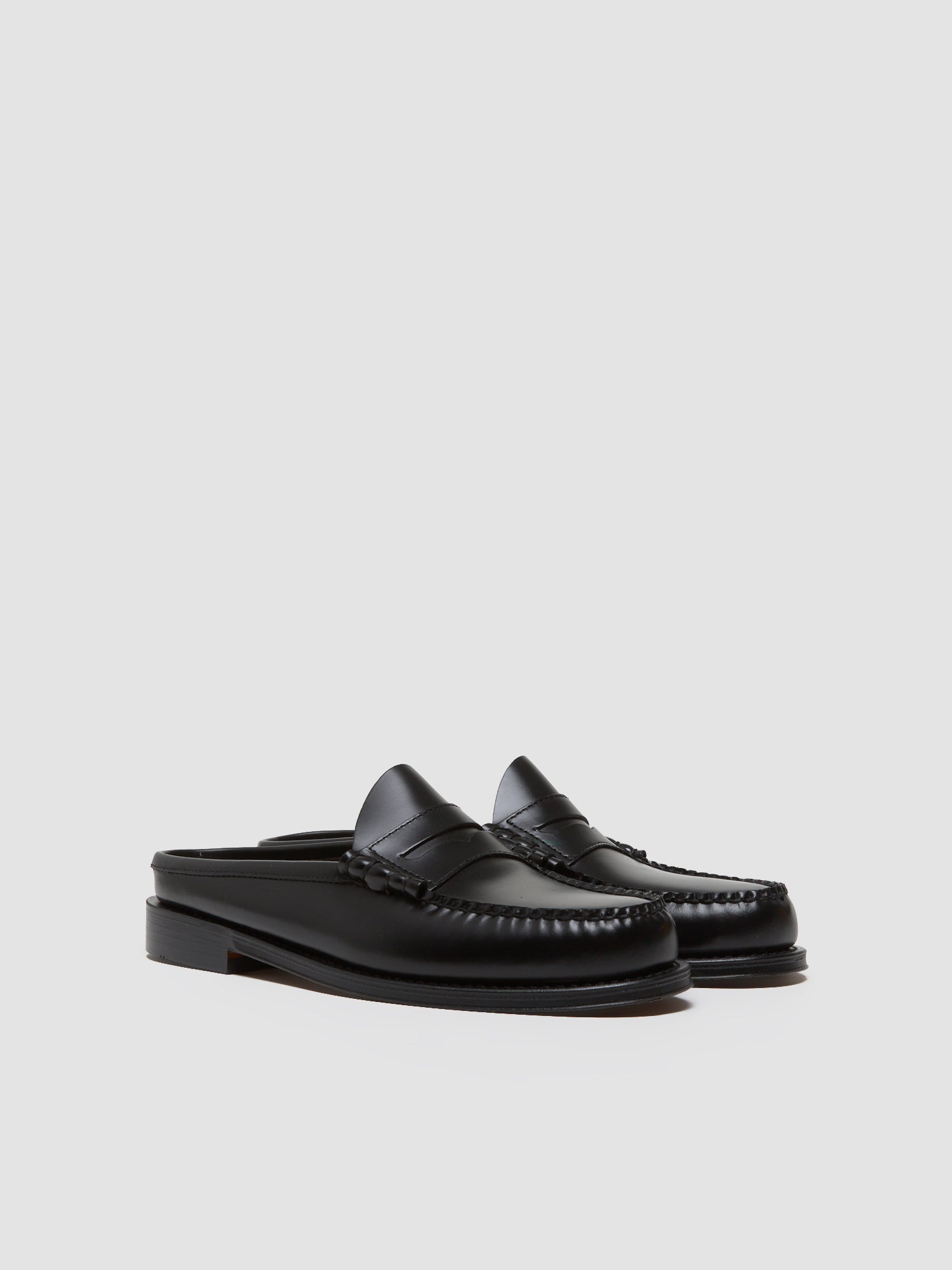 Weejun Heritage Larson Slide Loafers in Black