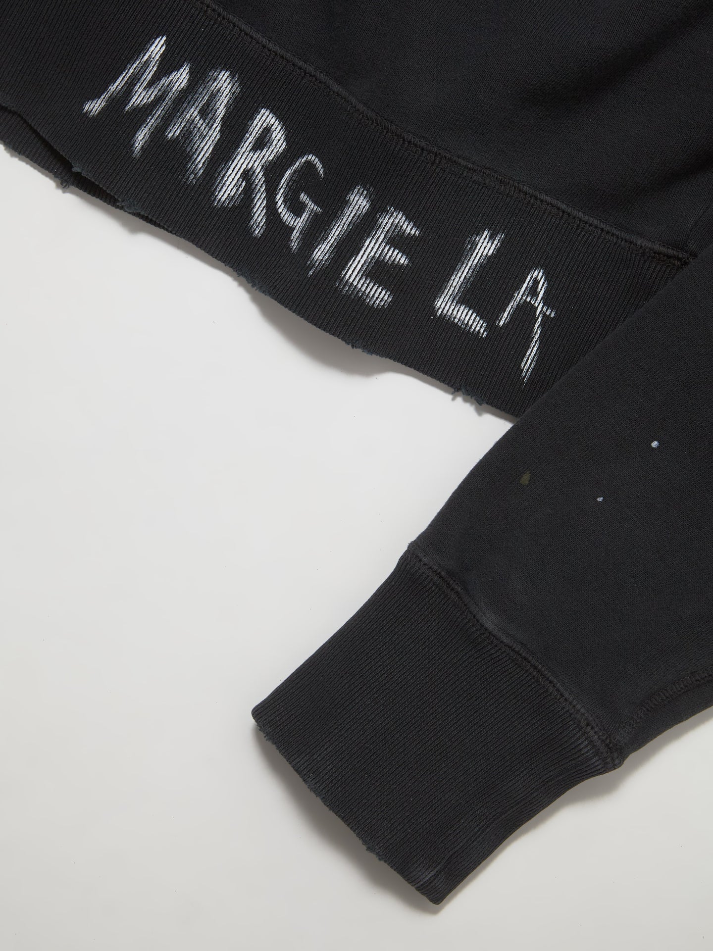 Distressed Sweatshirt in Washed Black