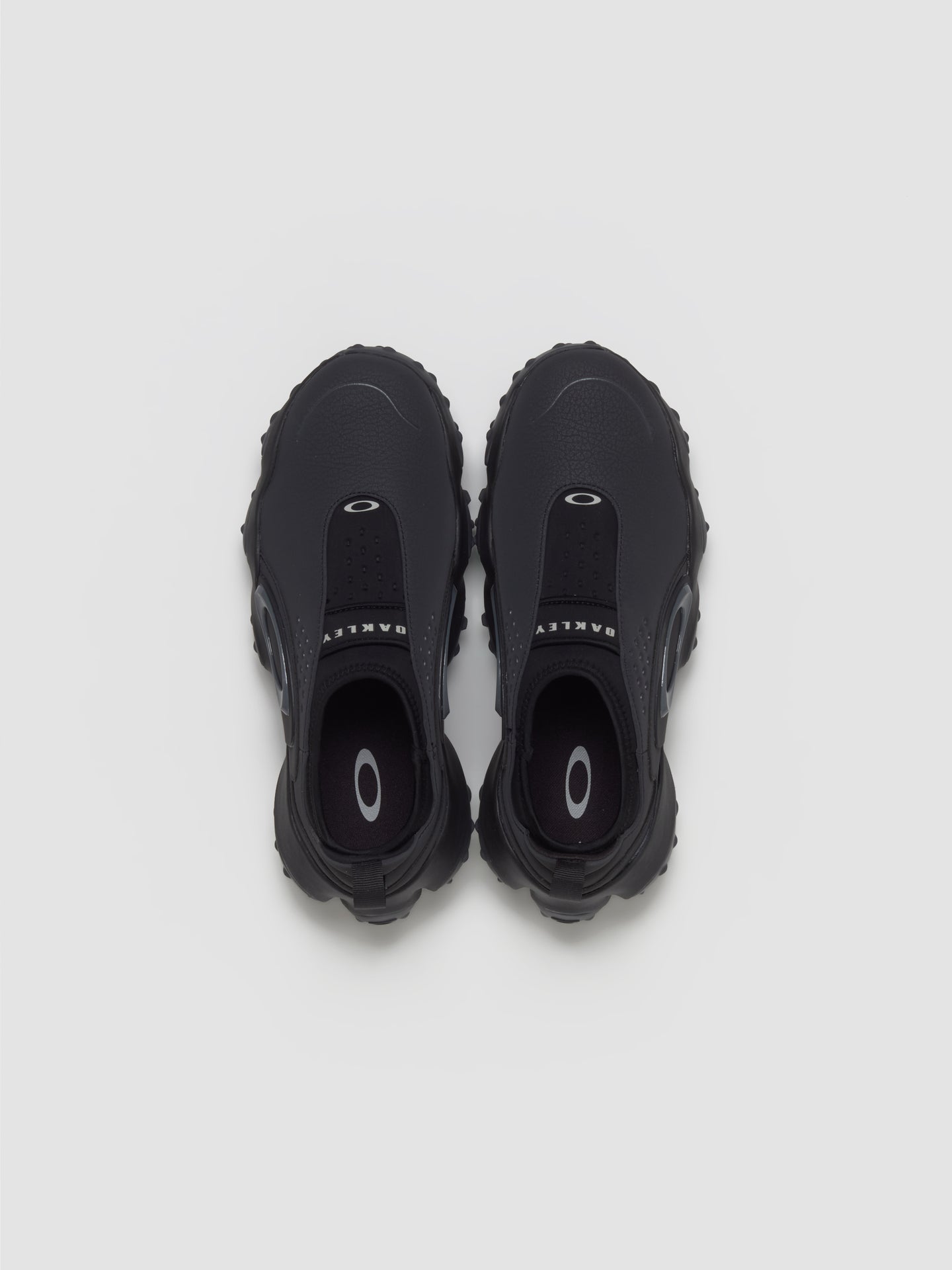 Edge Icon Sneaker in Blackout