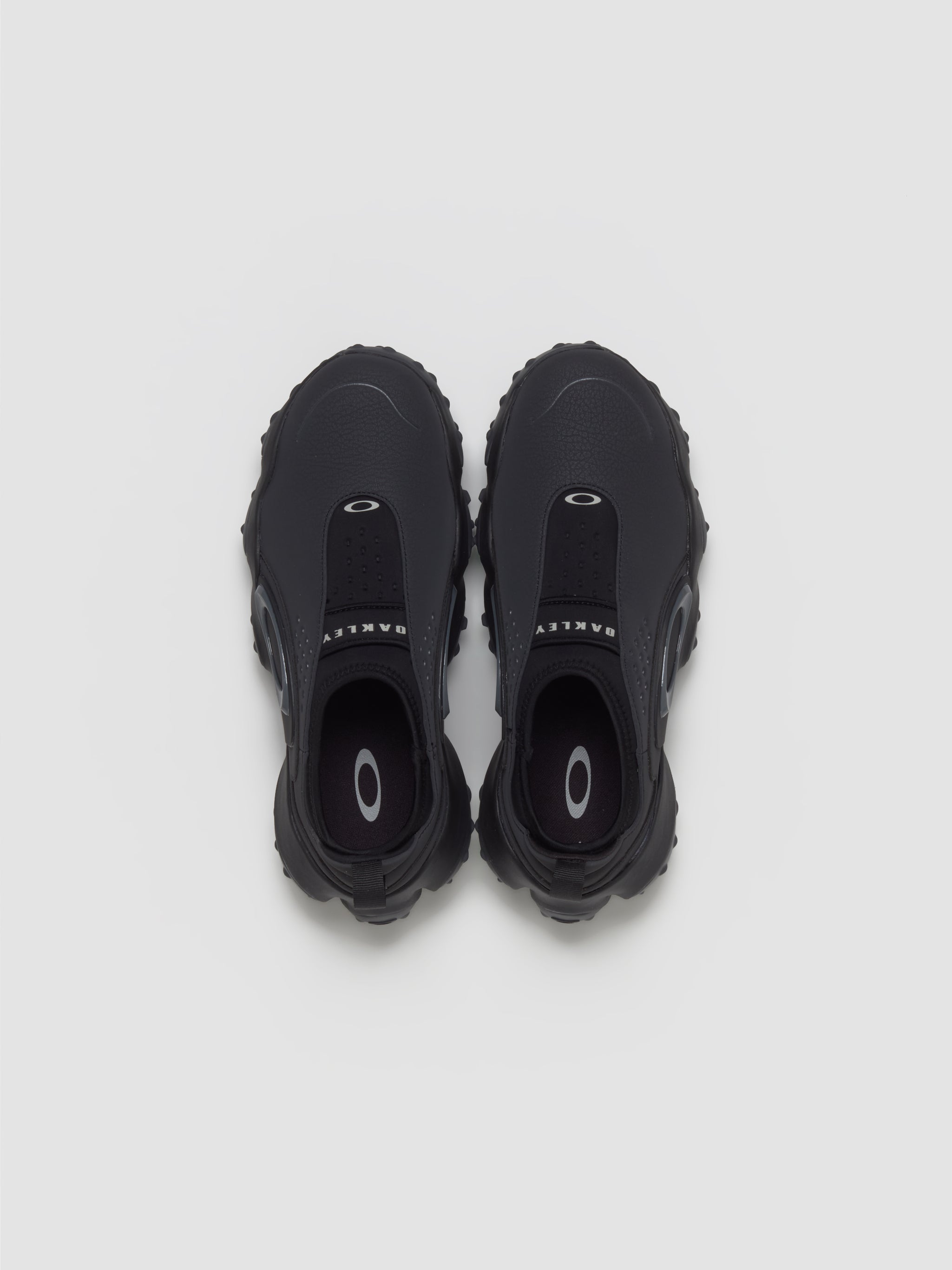 Edge Icon Sneaker in Blackout