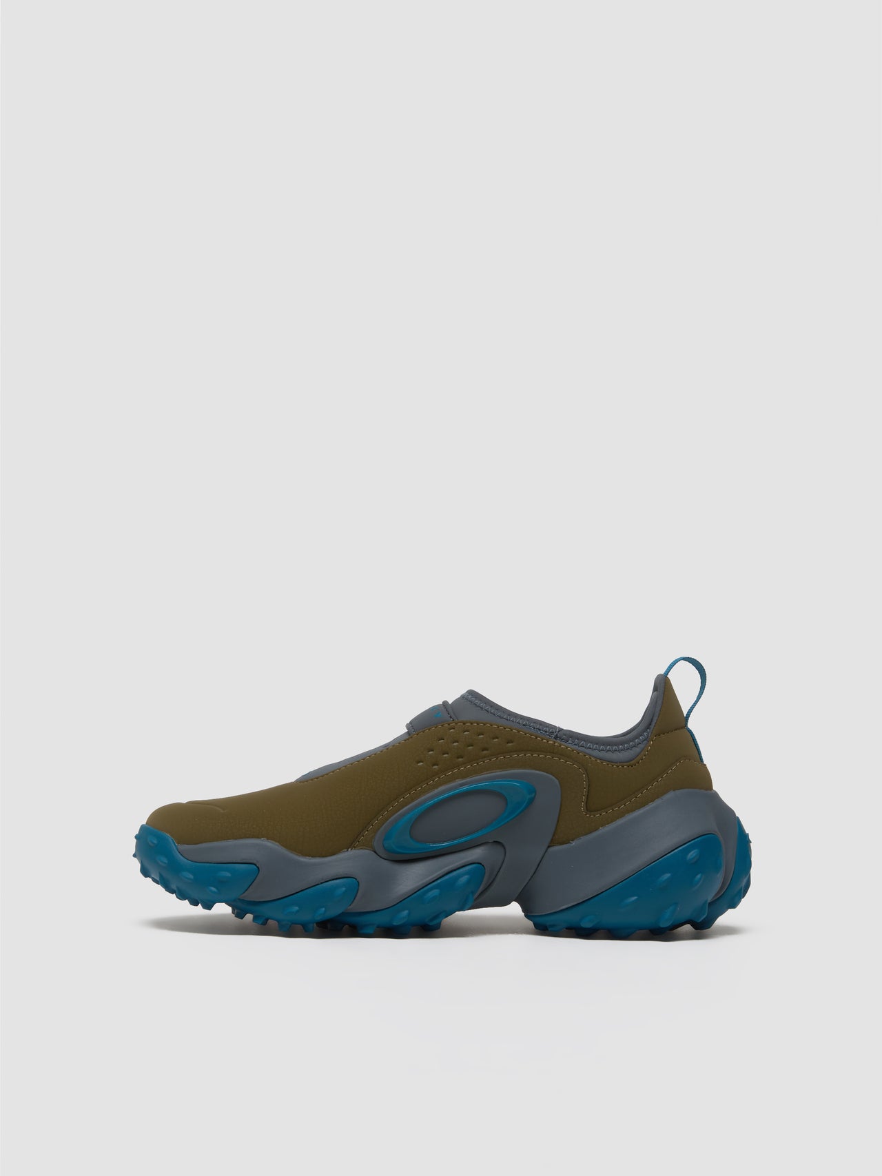 Edge Icon Sneaker in Army Green