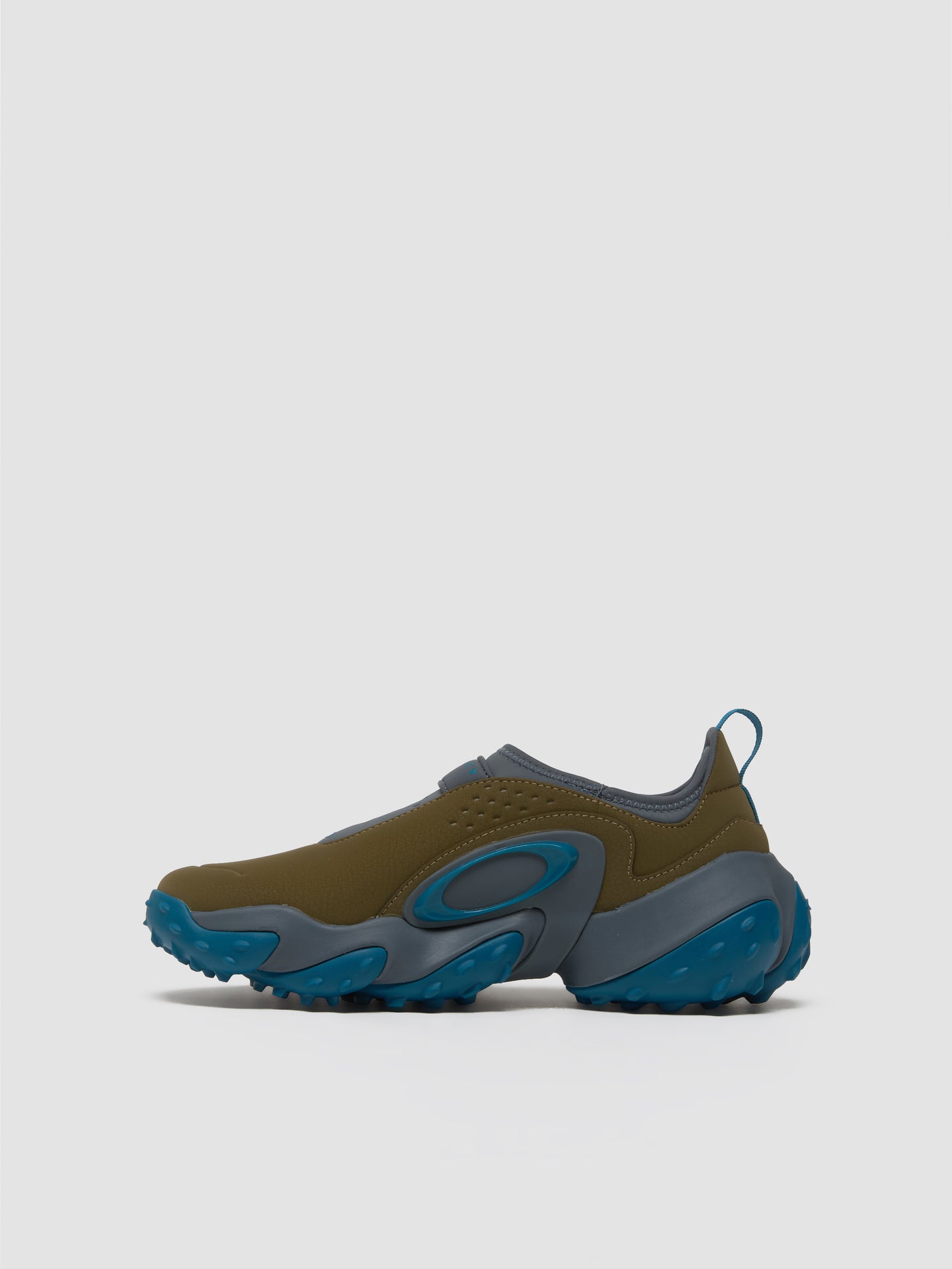 Edge Icon Sneaker in Army Green