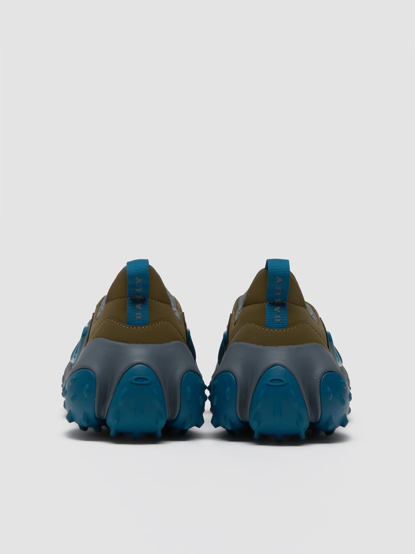 Edge Icon Sneaker in Army Green