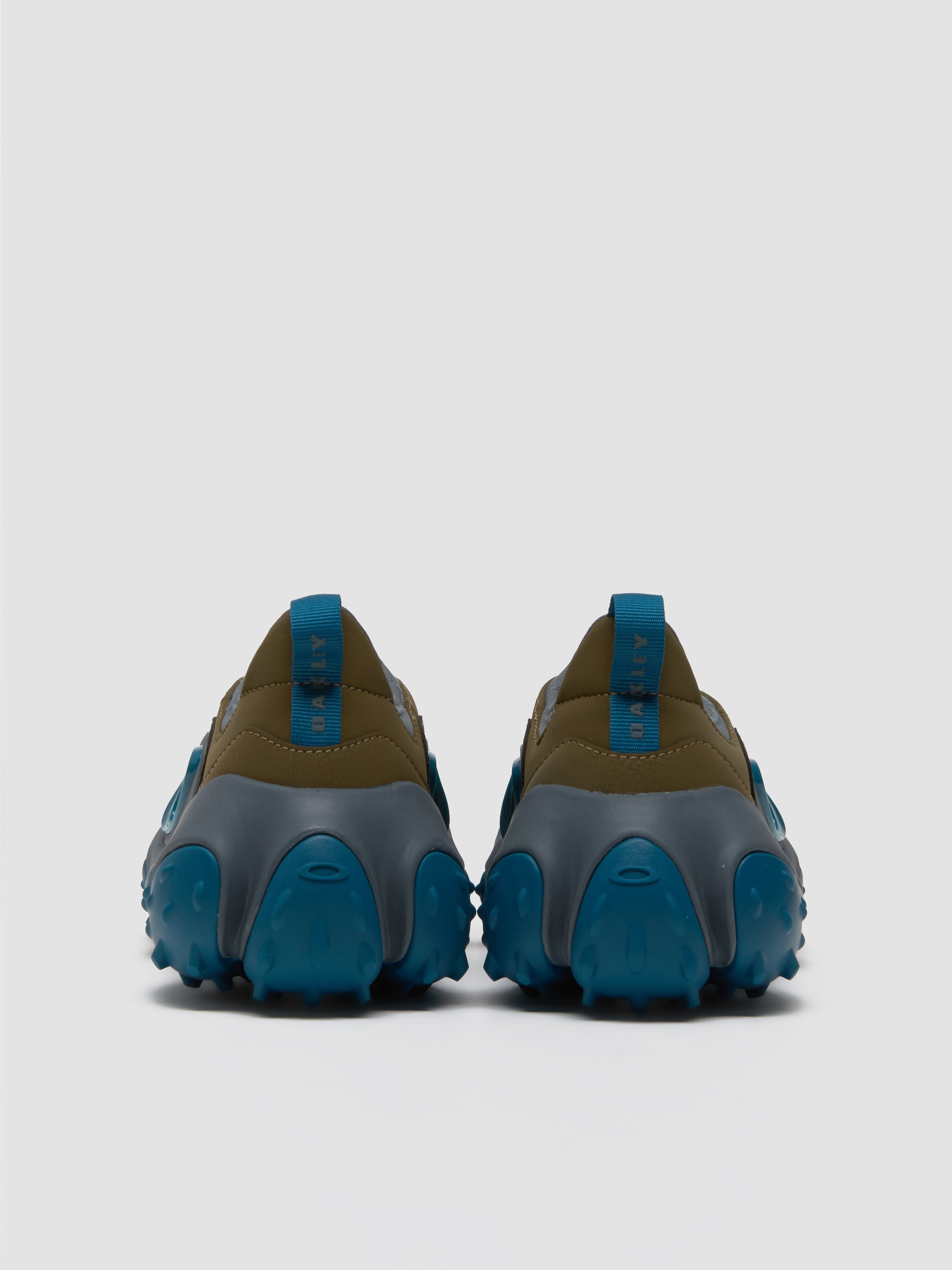 Edge Icon Sneaker in Army Green