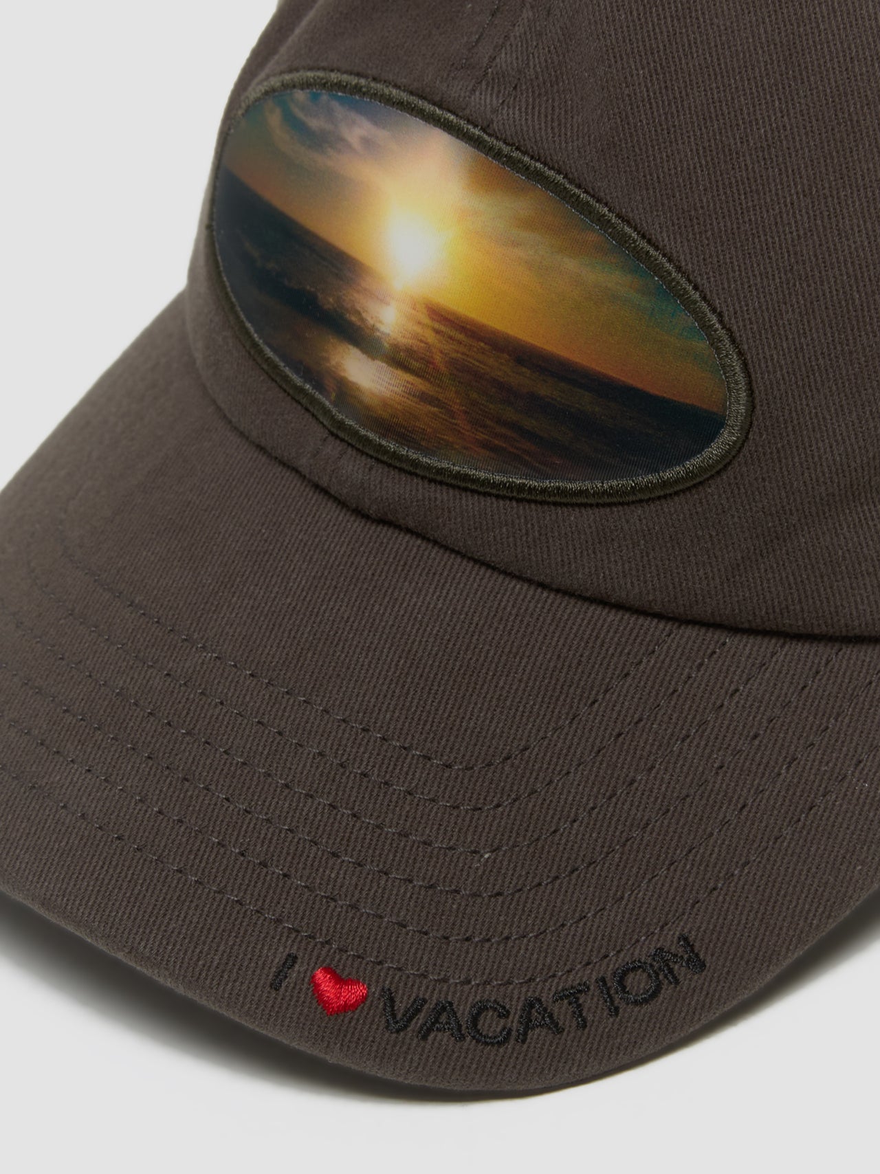 Vacation KAP in Off-Black