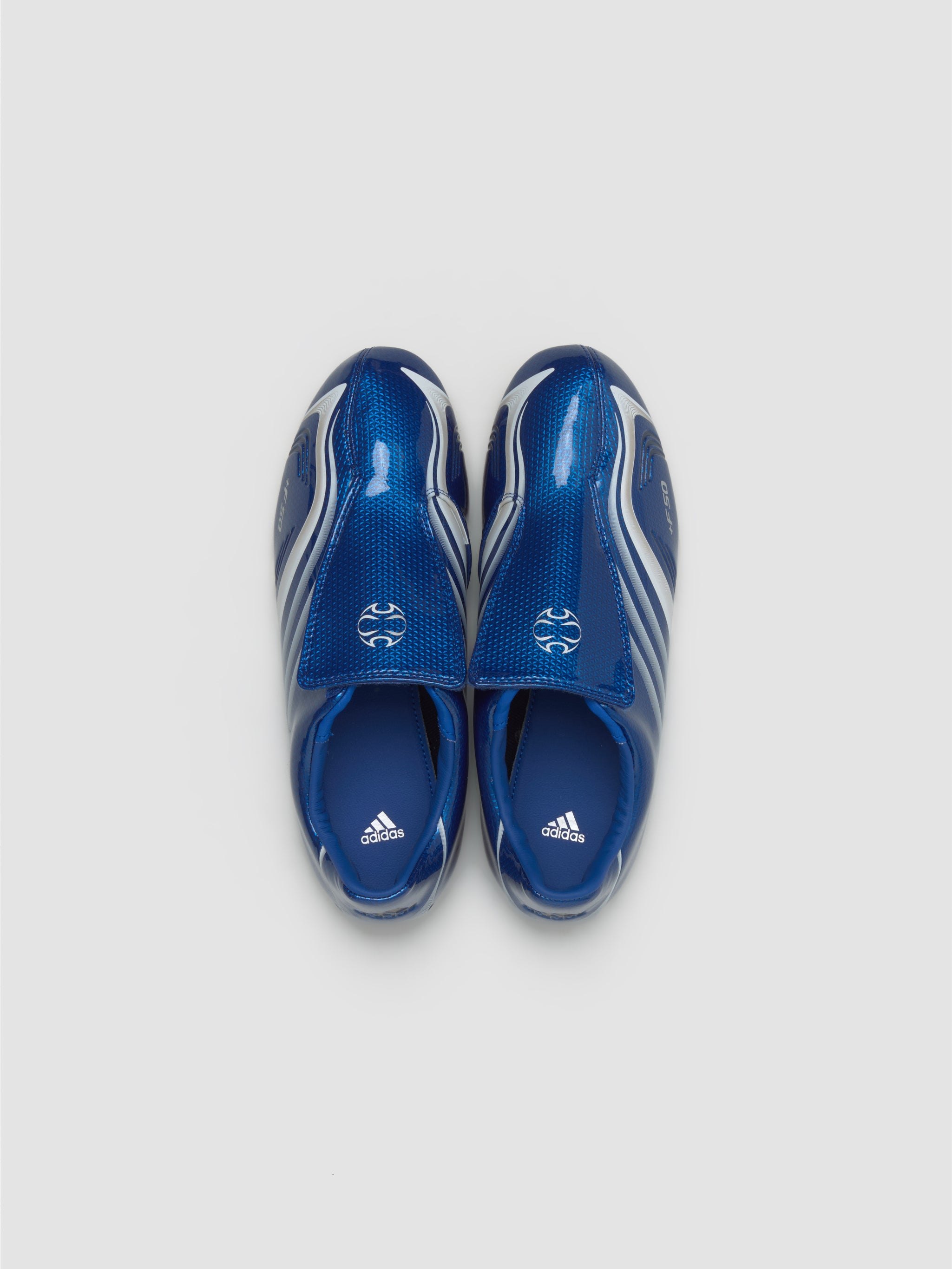 WMNS Taekwondo F50 Sneaker in Royal Blue & White