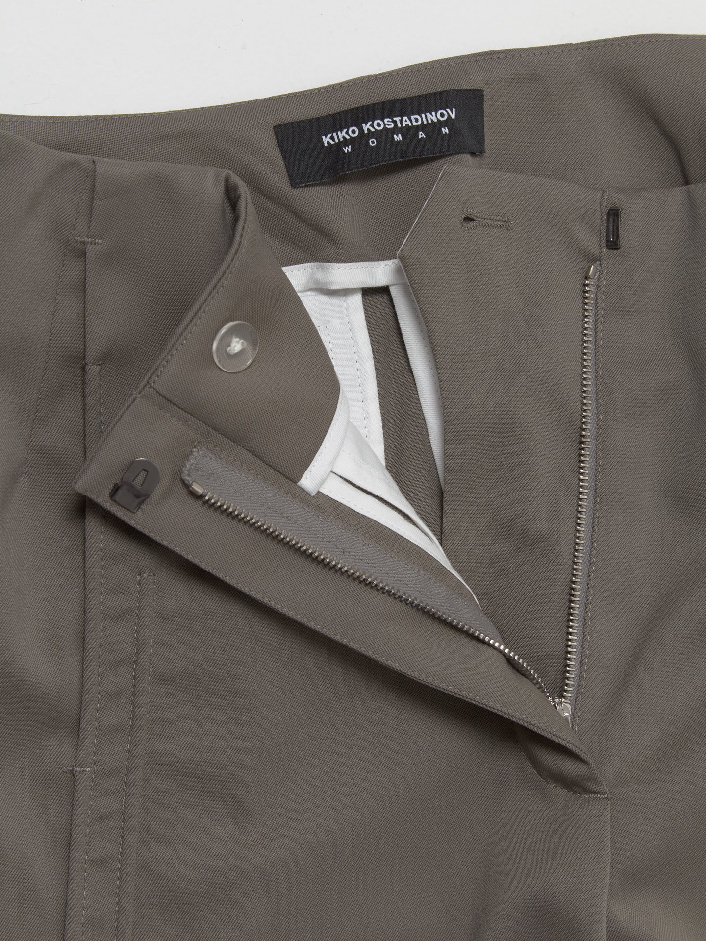 Seneca Tailored Trouser in Ash Brown