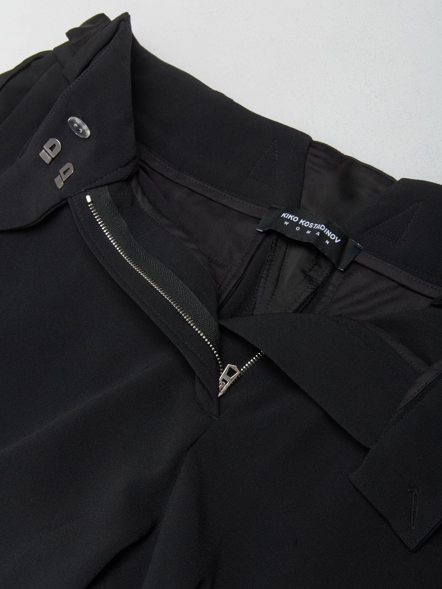 Cauda Pleated Trouser in Space Black
