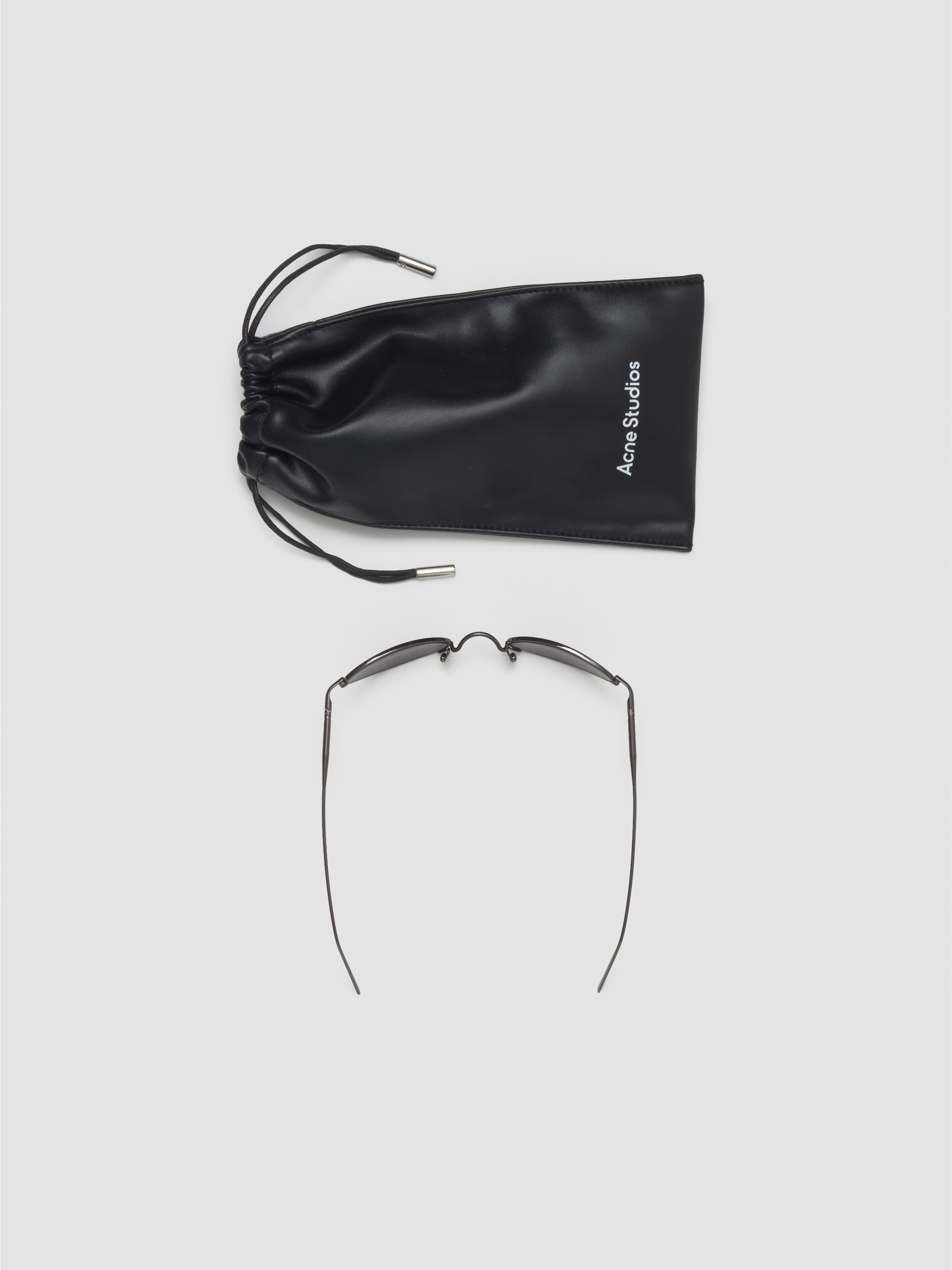 Steel Sunglasses in Black