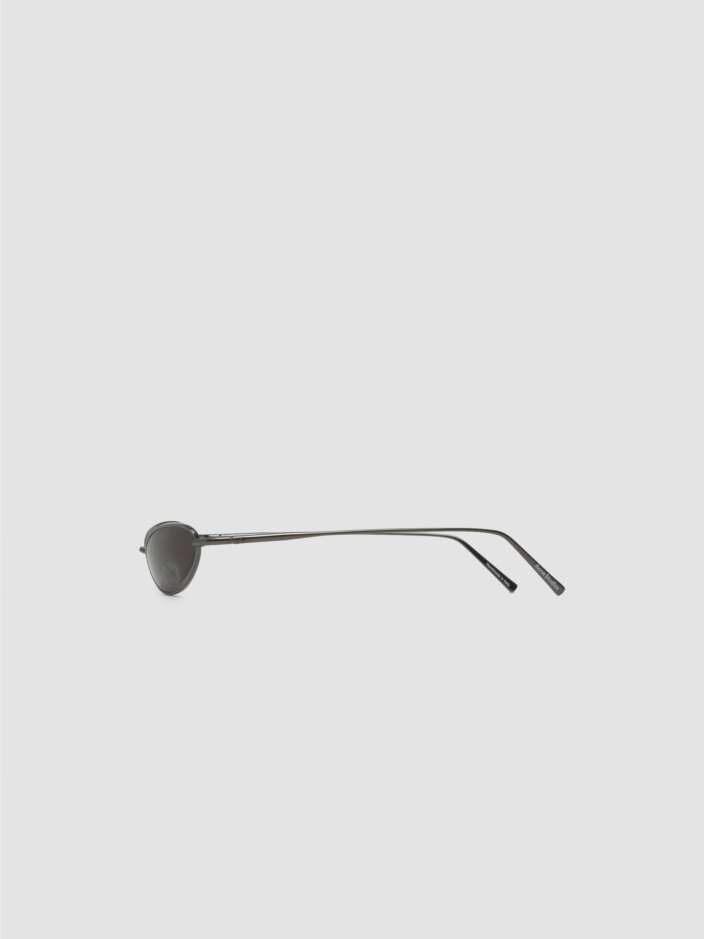 Steel Sunglasses in Black