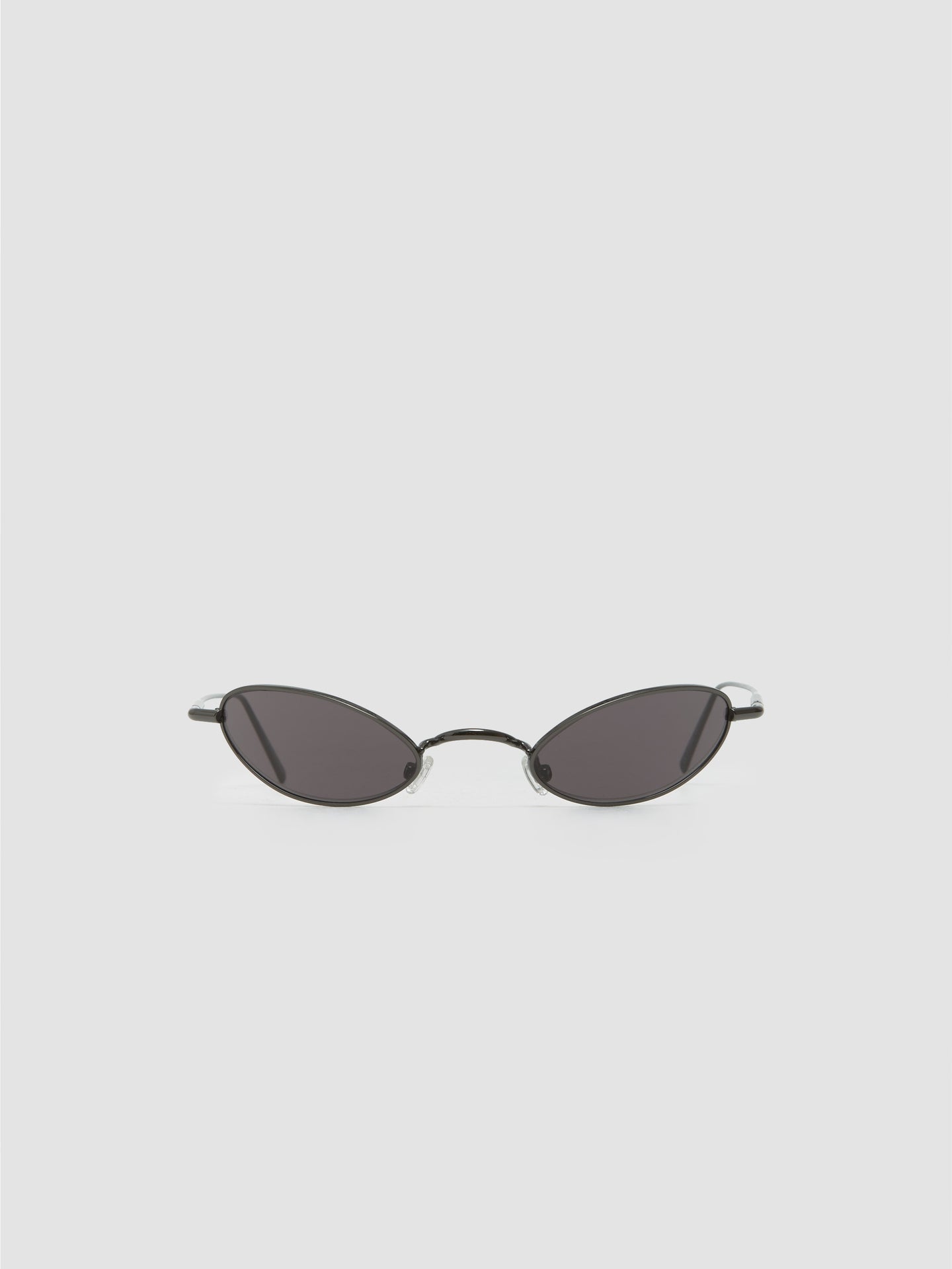 Steel Sunglasses in Black