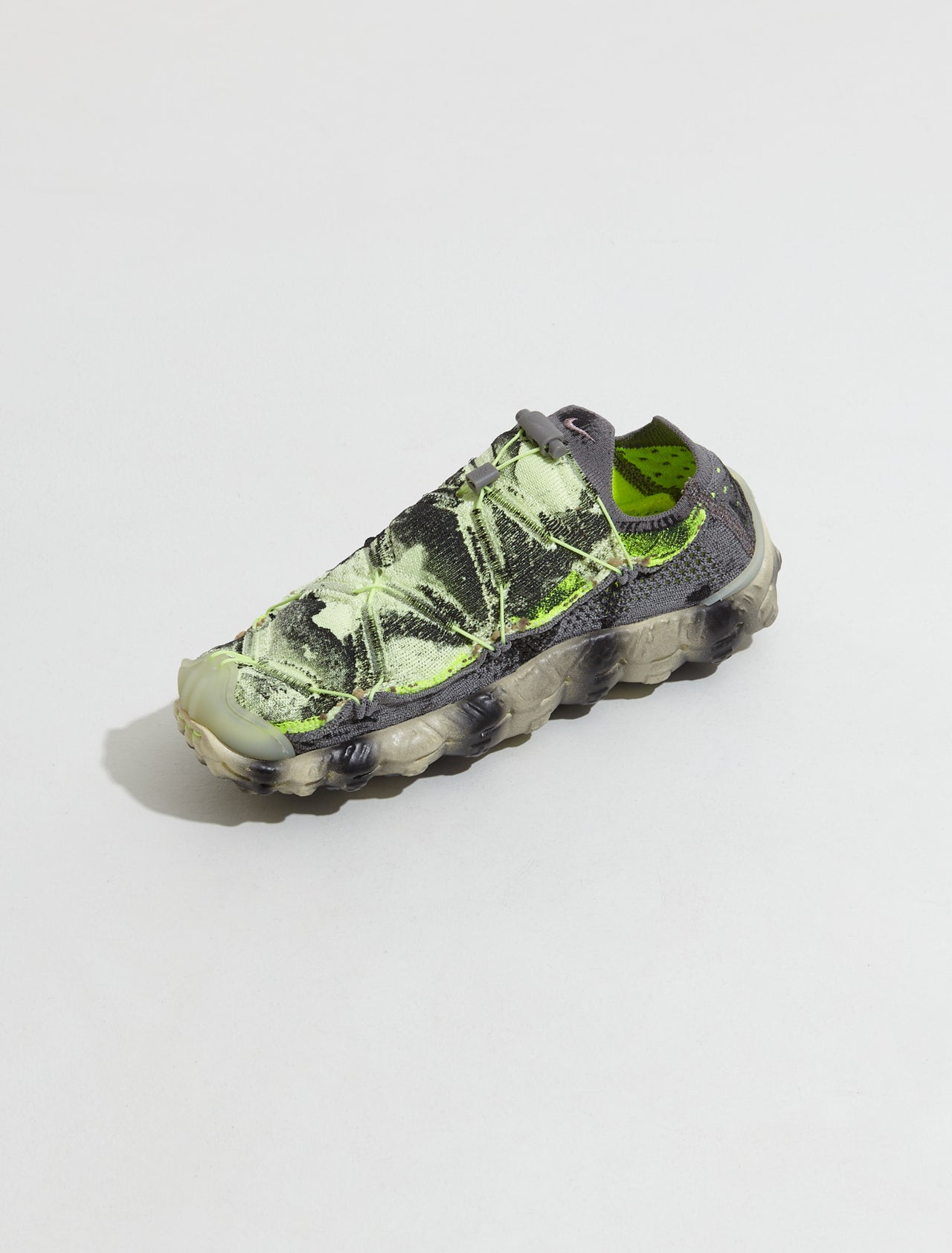 ISPA Mindbody Mule Sneaker in Barely Volt