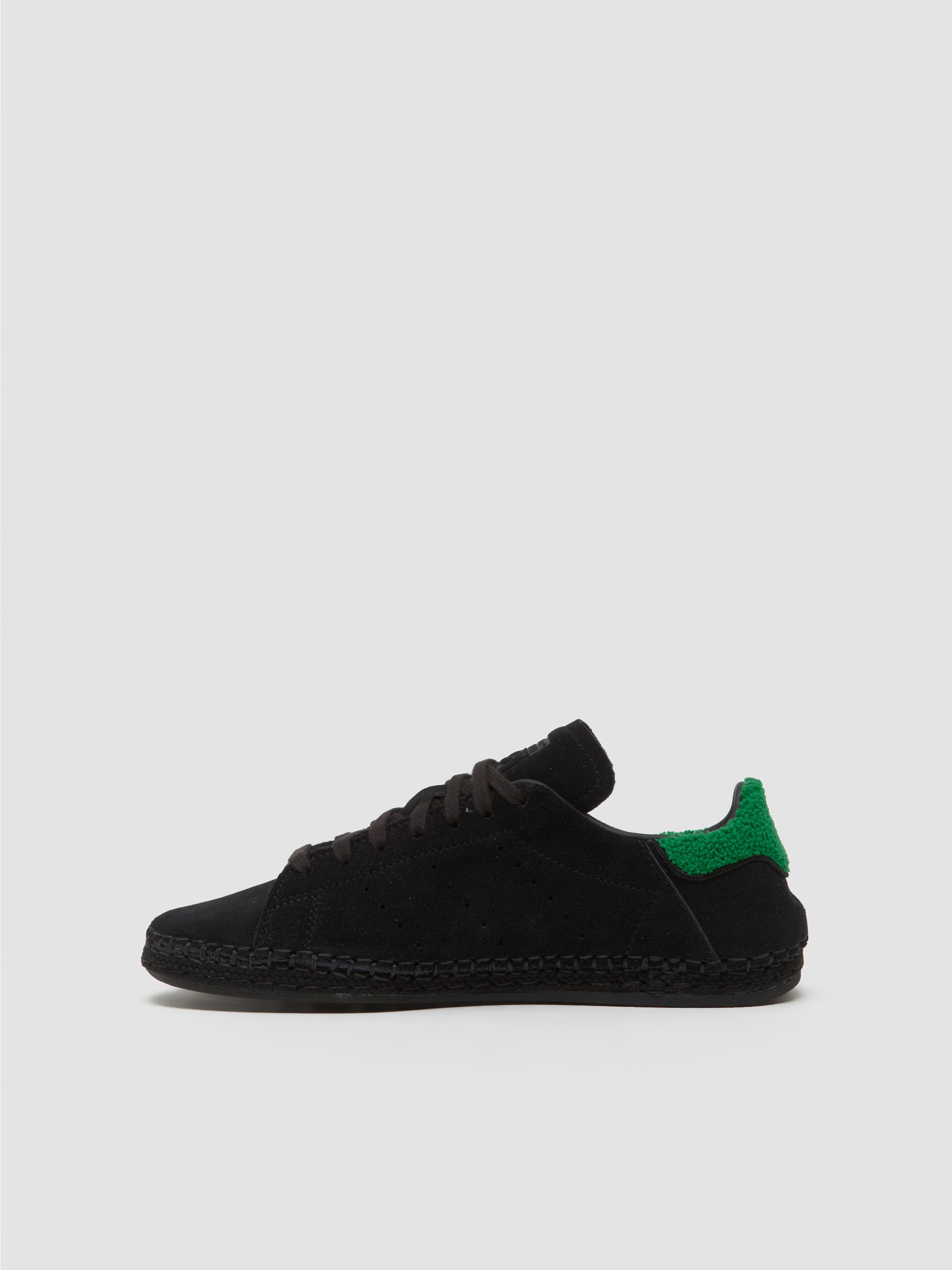 x CLOT Stan Smith Sneaker in Core Black & Green