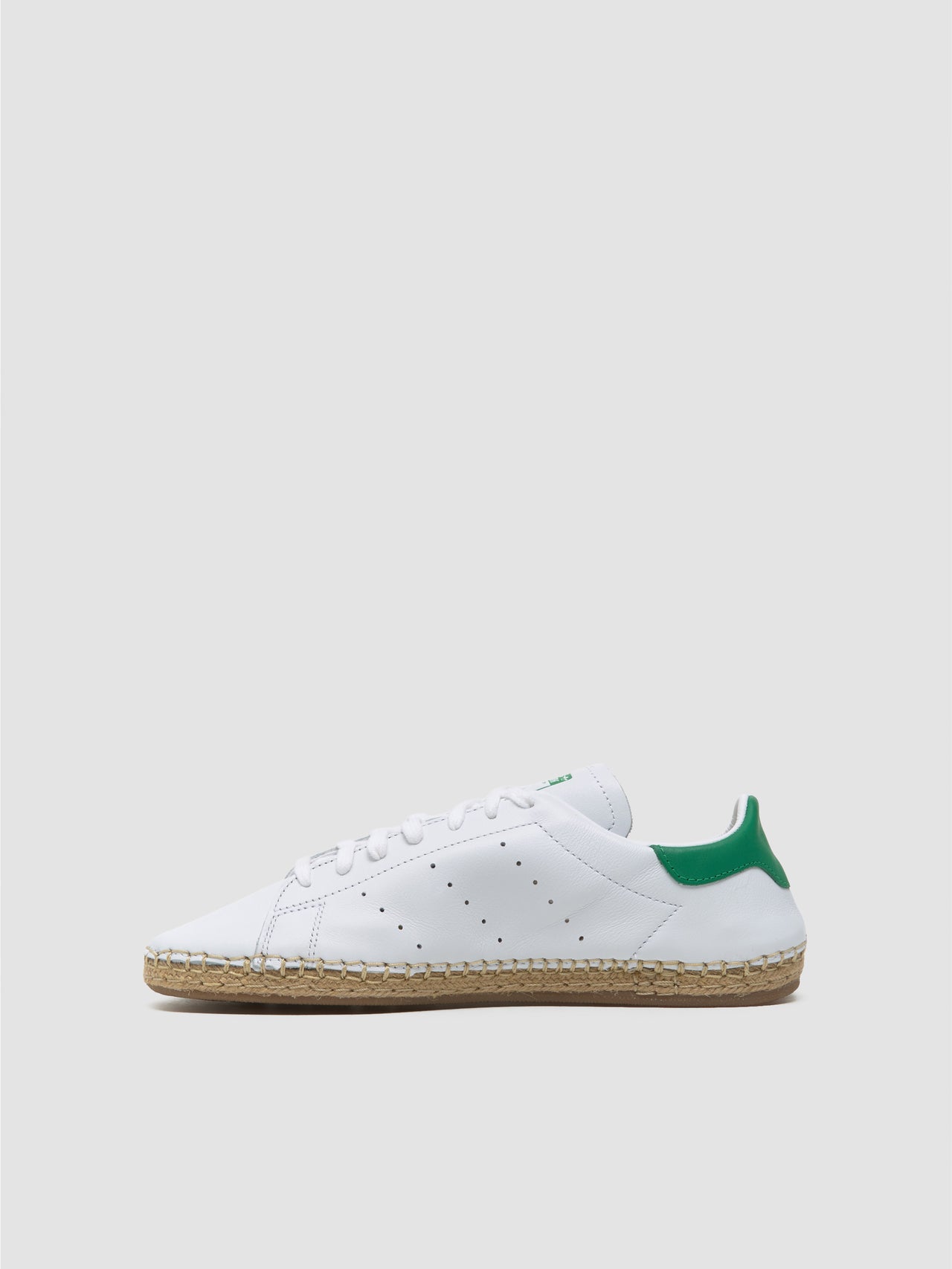 x CLOT Stan Smith Sneaker in White & Green