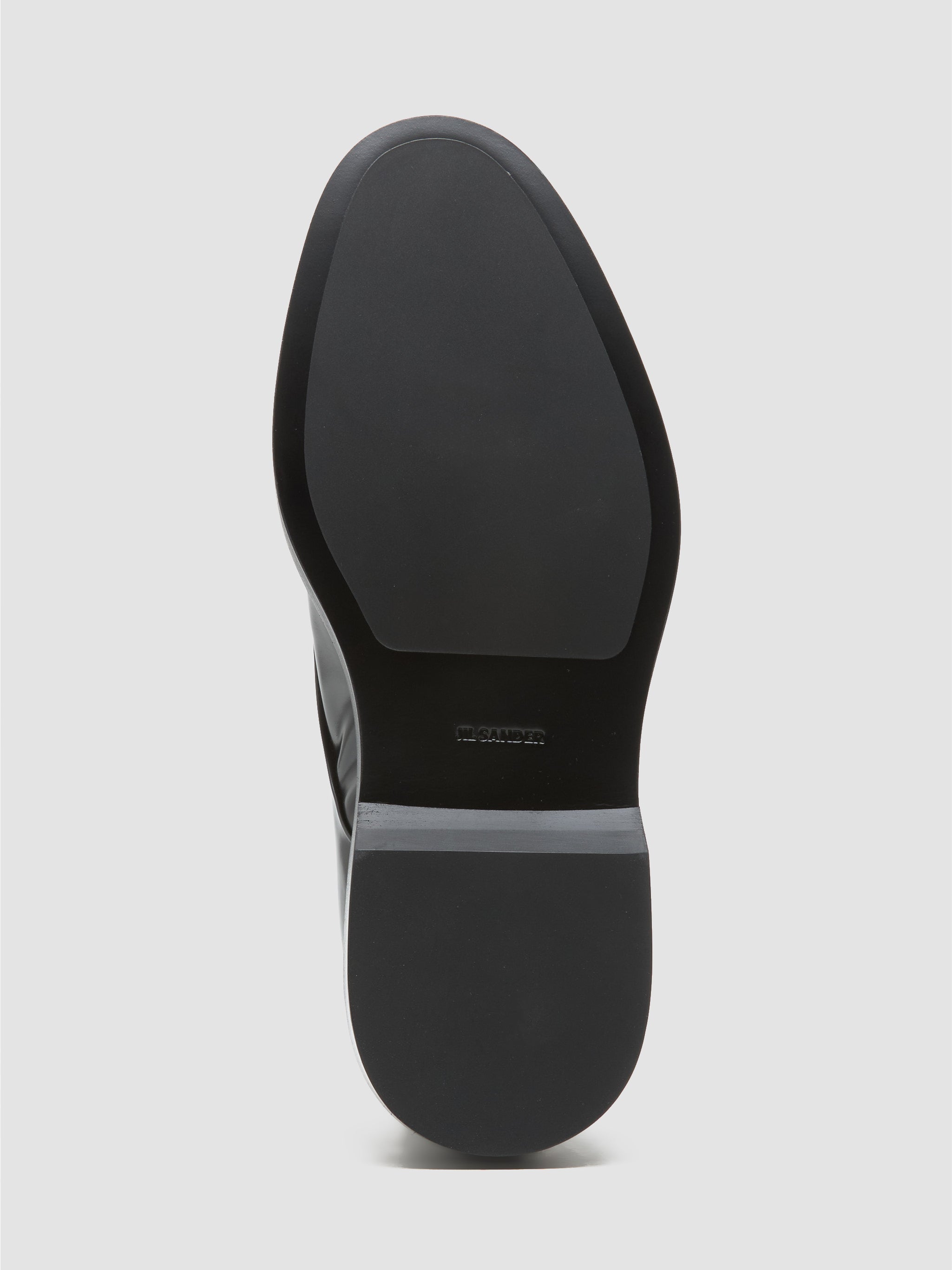 Lace Up Shoes in Black