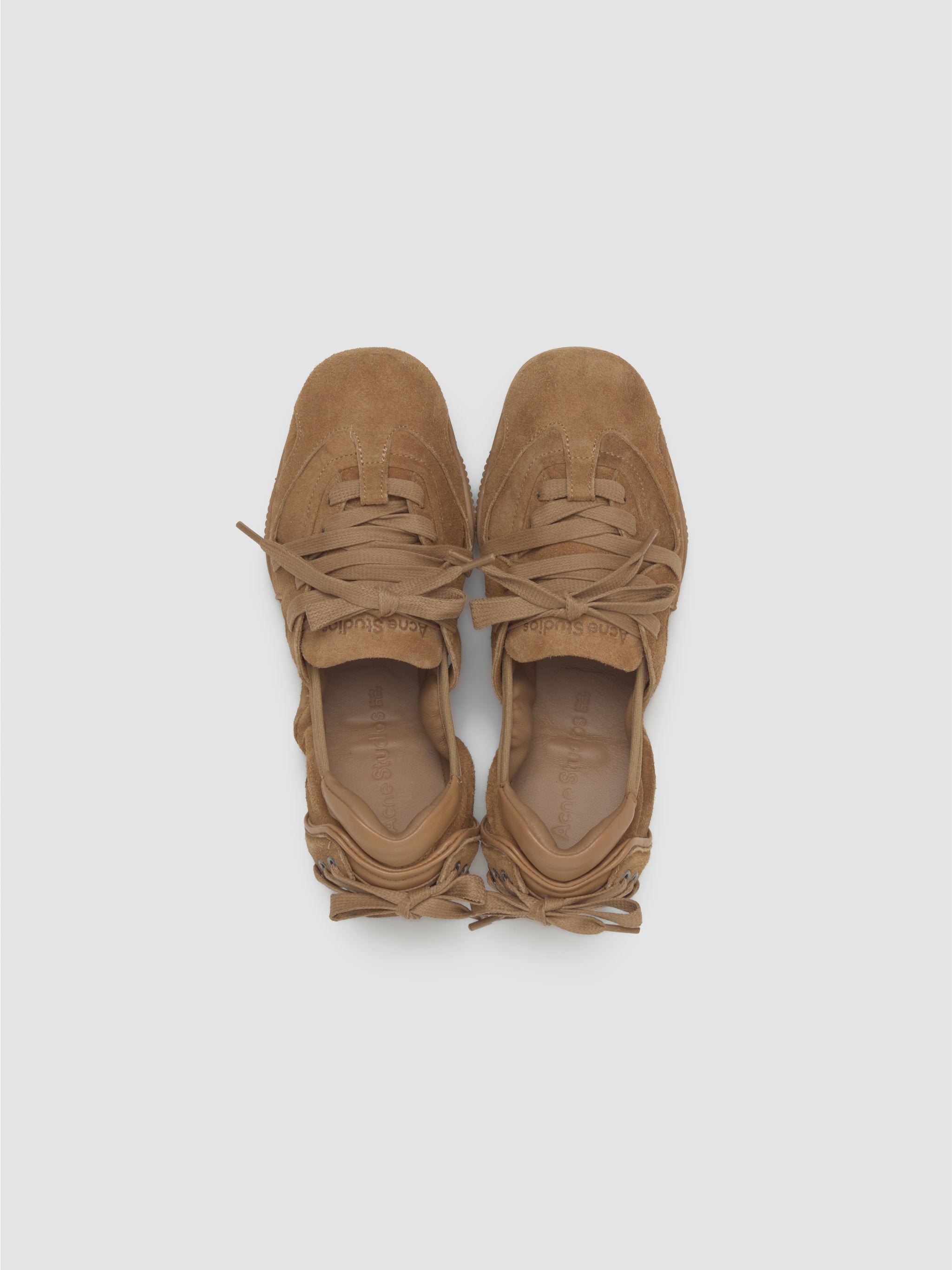 Lace-Up Shoes in Sand Beige