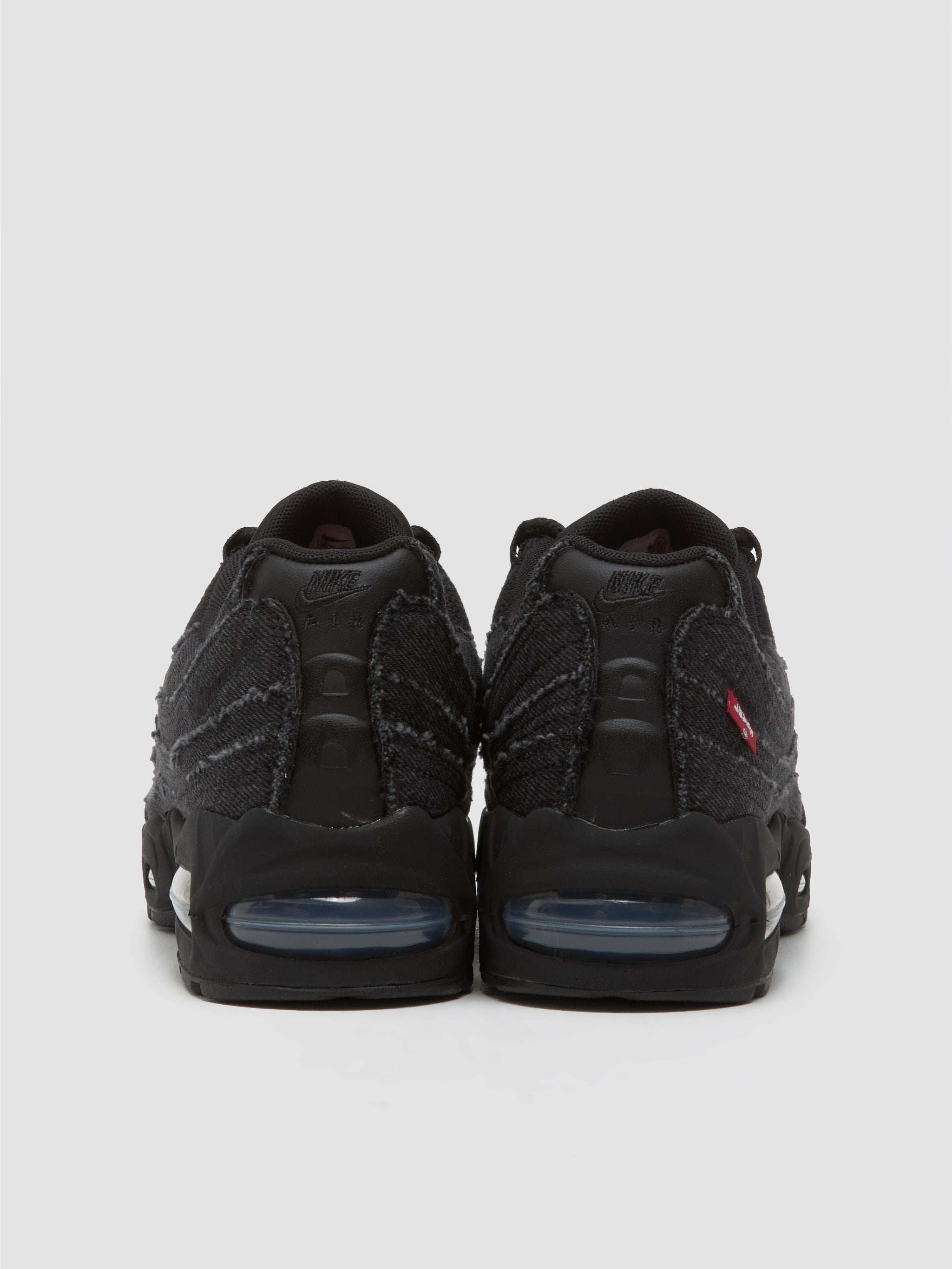 x Levi's Air Max 95 OG Sneaker in Black & Anthracite