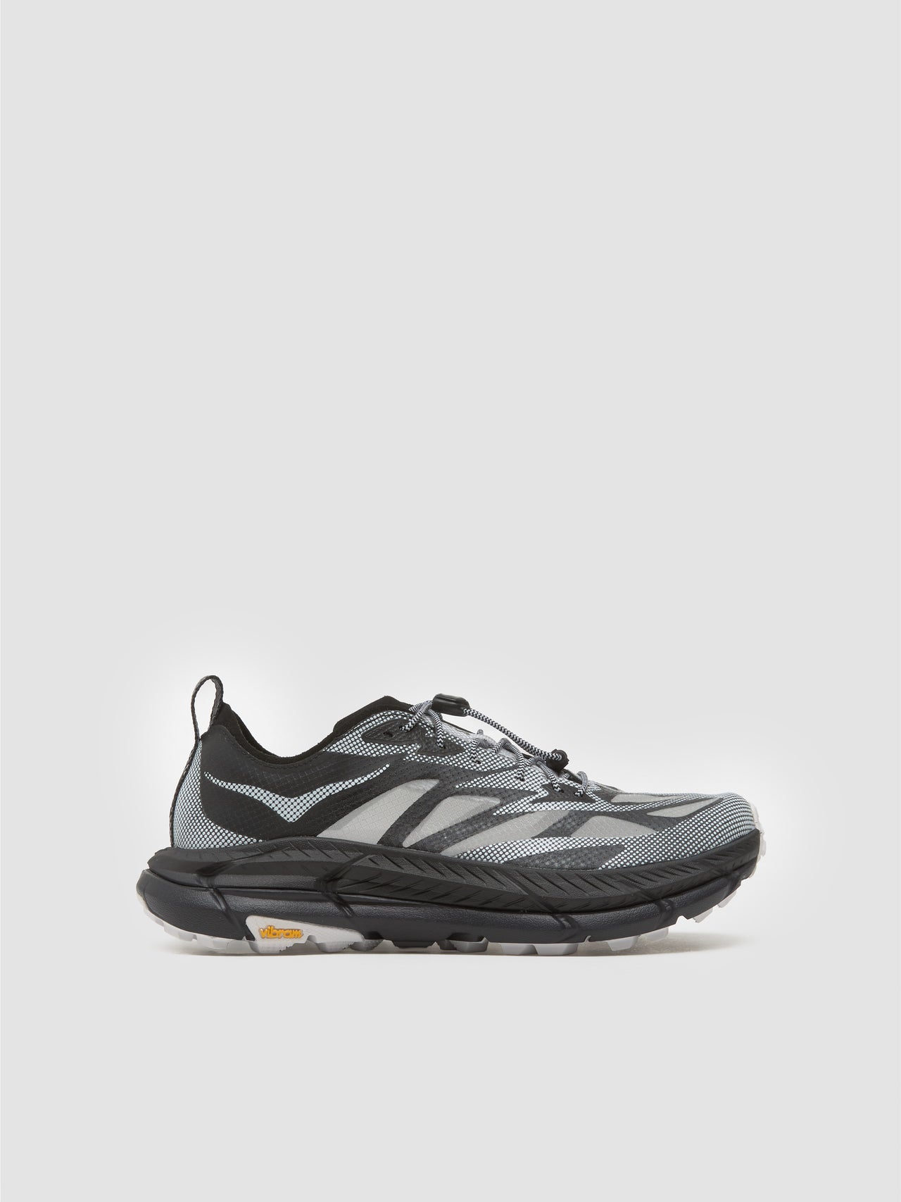 Mafate Speed 4 Lite TS Sneaker in Black & White