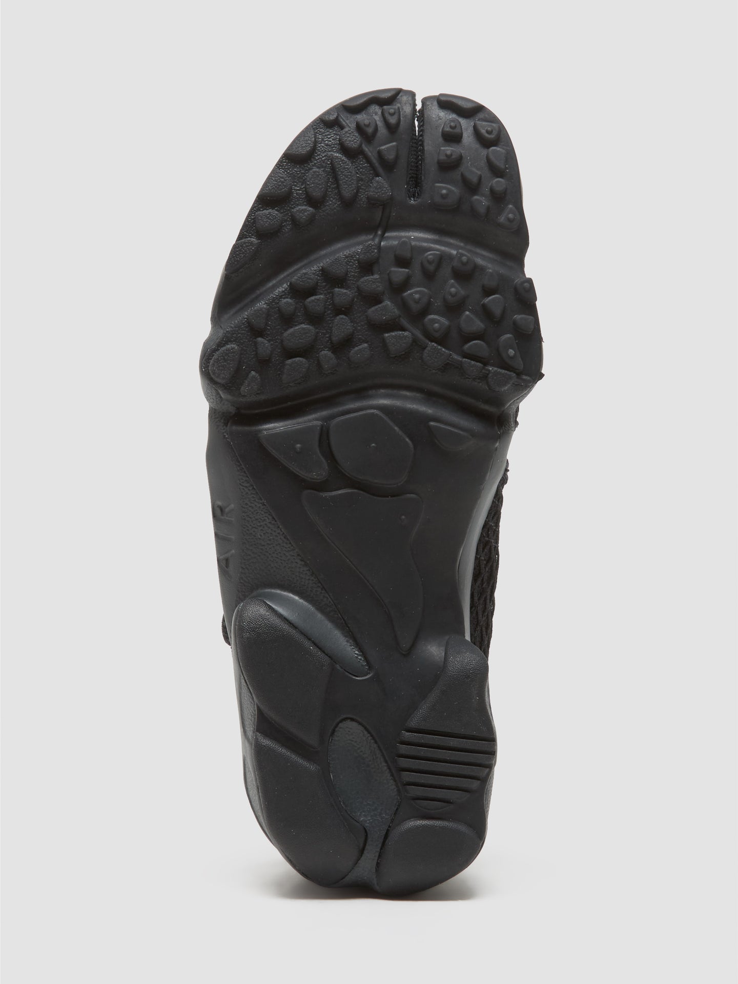 WMNS Air Rift Sneaker in Off Noir
