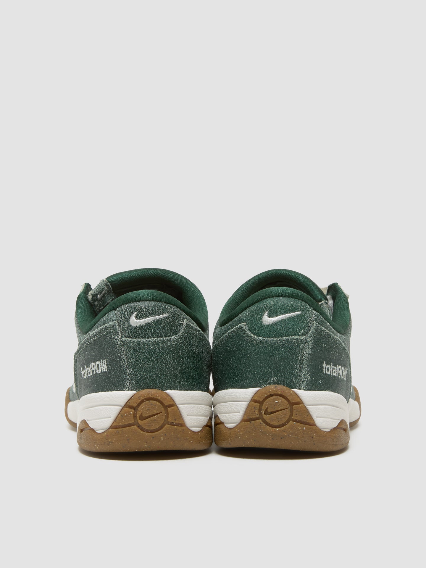 Total 90 PRM Sneaker in Green & Fir