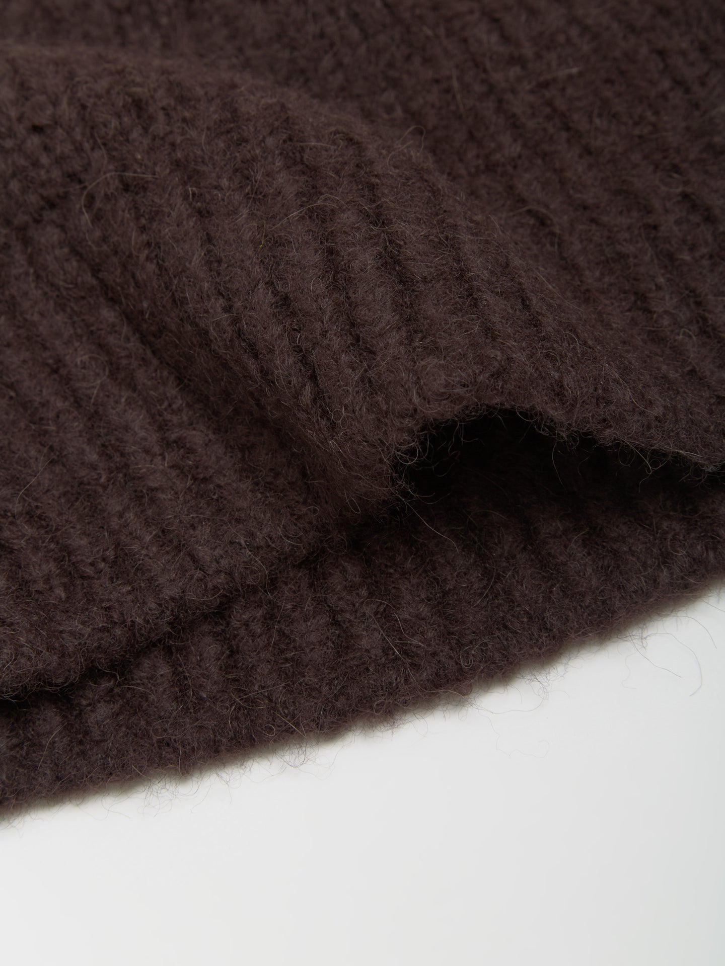 Moss Beanie in Dark Brown