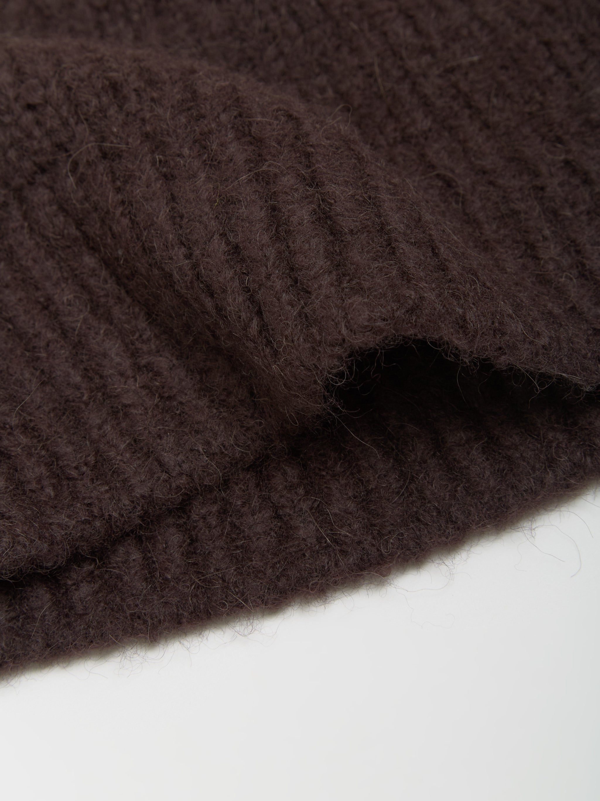 Moss Beanie in Dark Brown