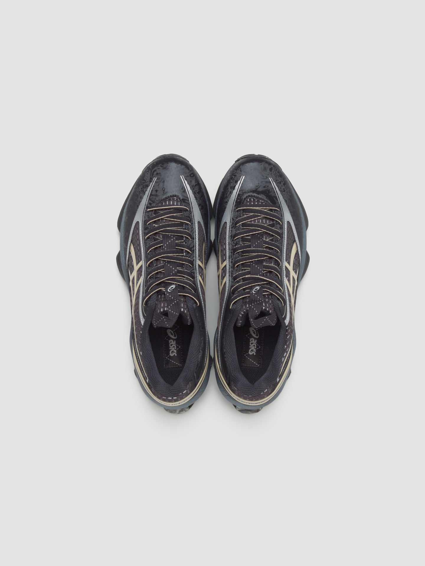 US6-S GEL-KINETIC FLUENT Sneaker in Black & Vanilla