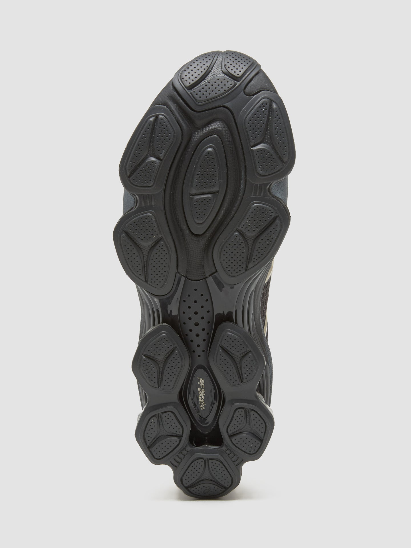 US6-S GEL-KINETIC FLUENT Sneaker in Black & Vanilla
