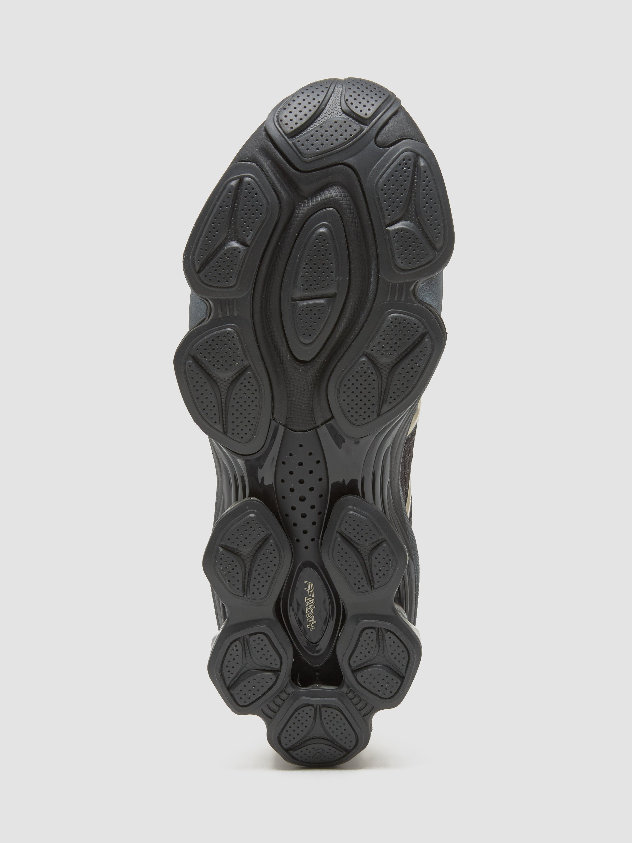 US6-S GEL-KINETIC FLUENT Sneaker in Black & Vanilla